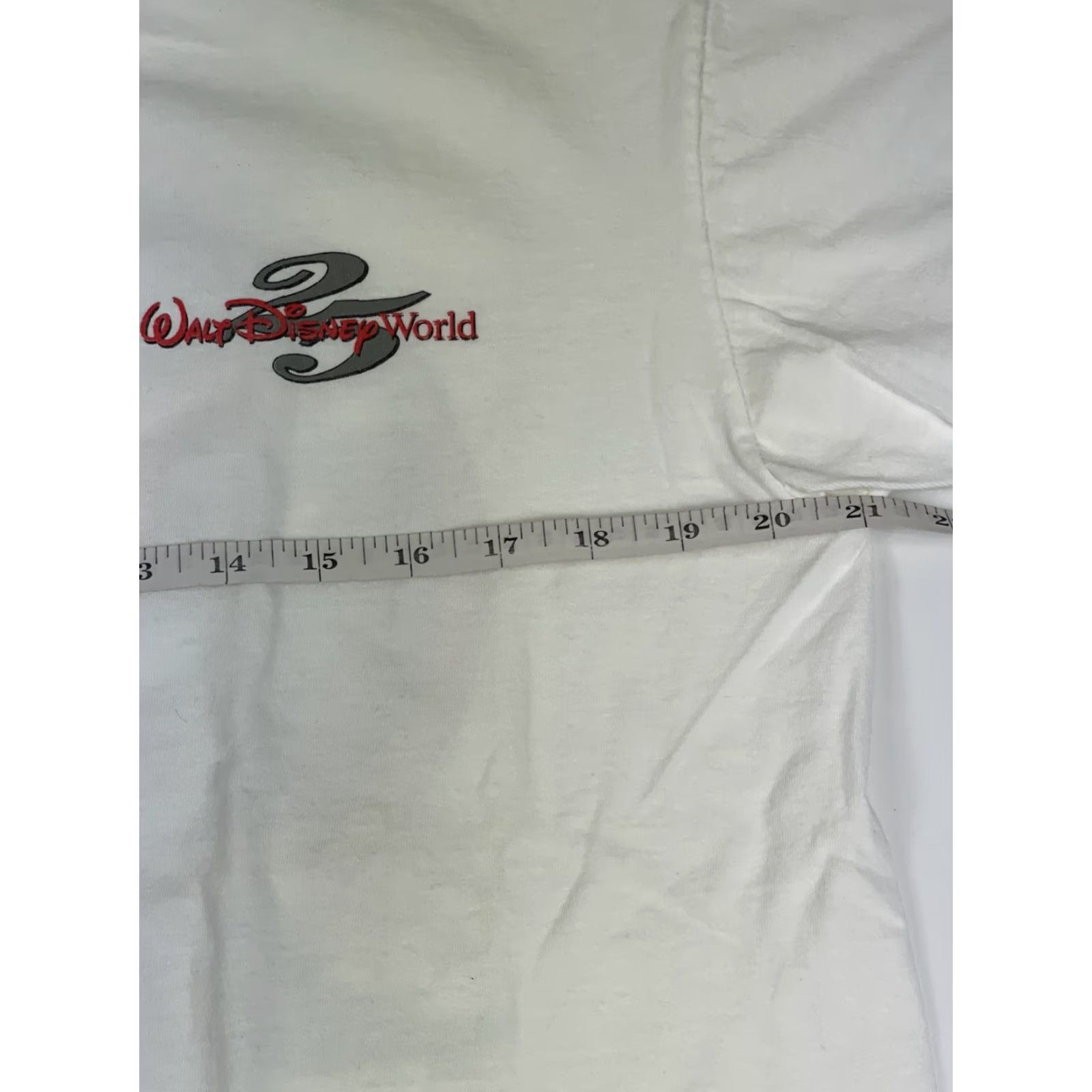 Disney VINTAGE Disney 90s T-Shirt Men L White Crew Neck Cotton 1996 Lions King Genie Aladdin Simba Mickey Logo USA 25th Anniversary Theme: 90s Size US L / EU 52-54 / 3 - 7 Thumbnail