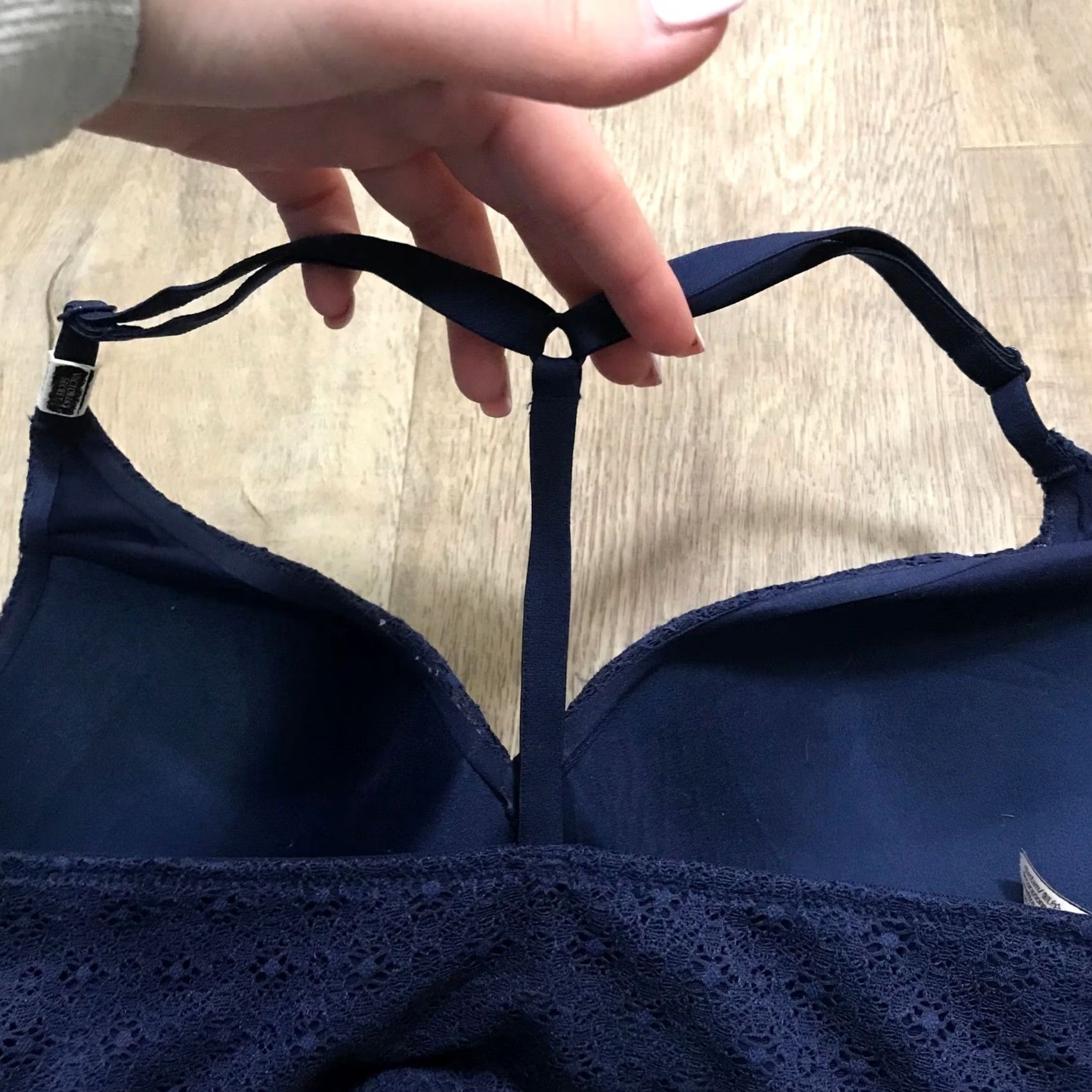 Victoria's Secret Victoria'S Secret Navy Blue Lace Racerback Bralette Bra 36B Size ONE SIZE - 4 Thumbnail