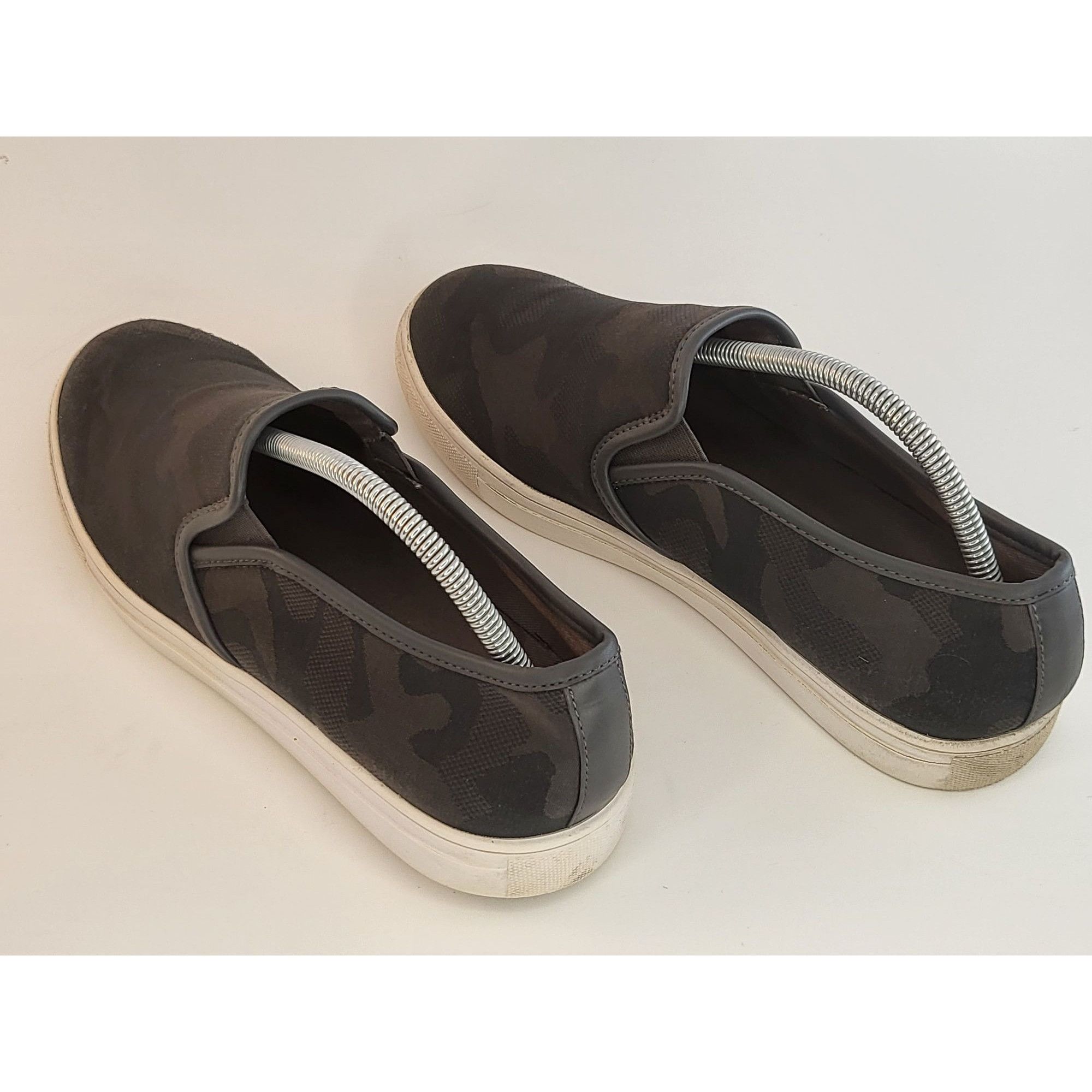 Steve Madden Steve Madden Benning Camo Slip On Sneakers Men Sz 10M Canva Size US 10 / EU 43 - 2 Thumbnail