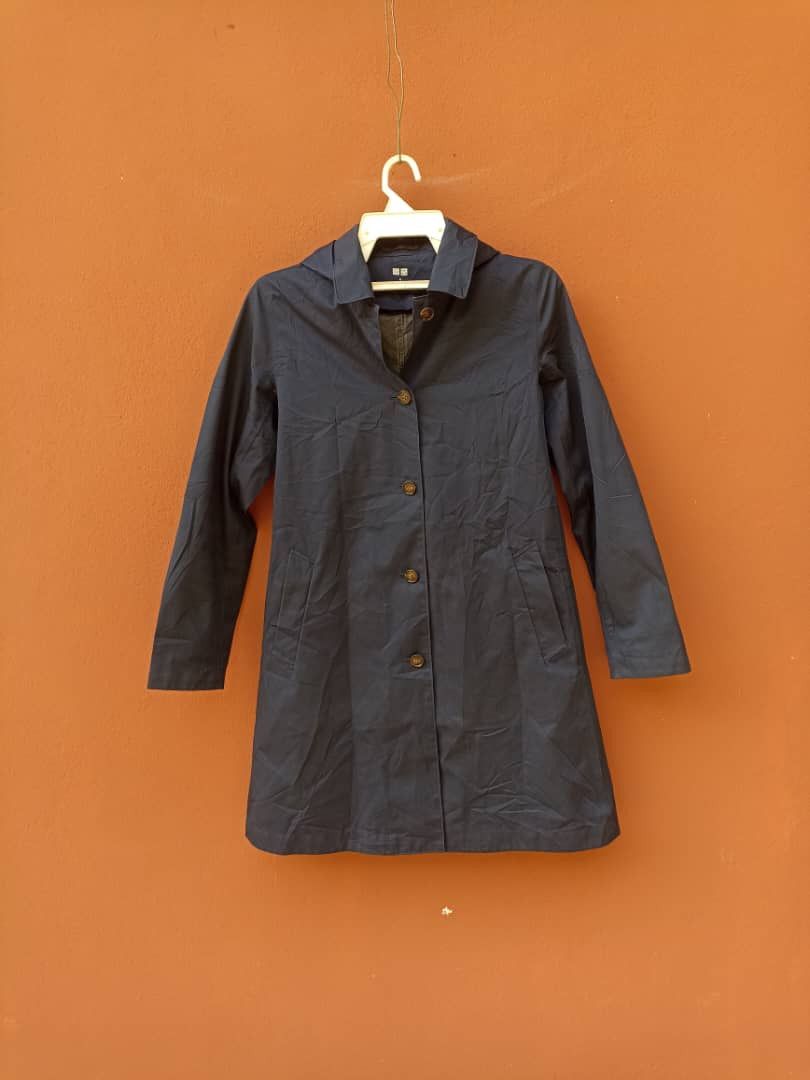 Japanese Brand Uniqlo Rain Jacket Button Up Size M / US 6-8 / IT 42-44 - 1 Thumbnail