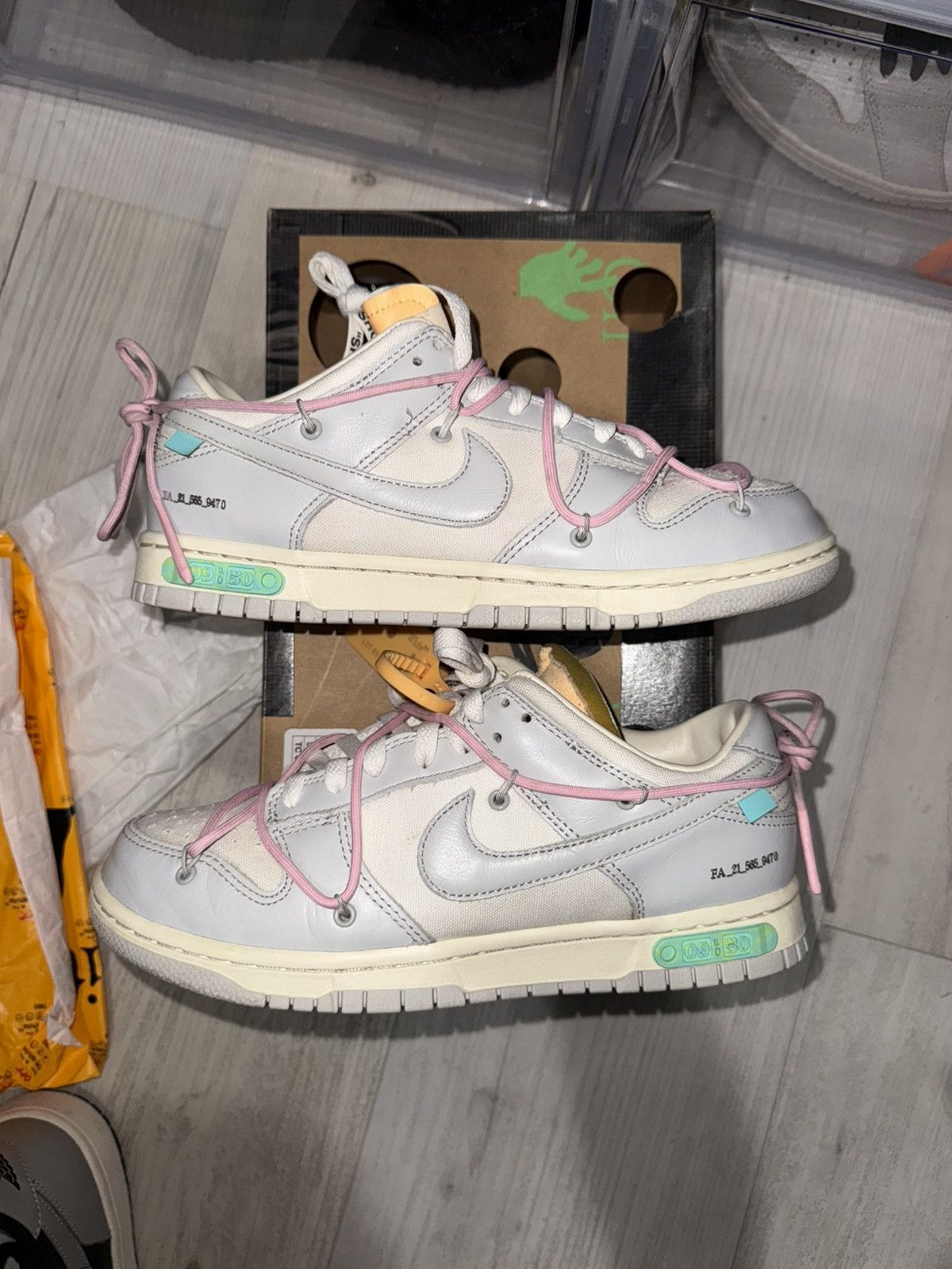 Nike × Off-White Nike Off White Dunk Low Lot 9 Size 8.5 Size US 8.5 / EU 41-42 - 2 Thumbnail