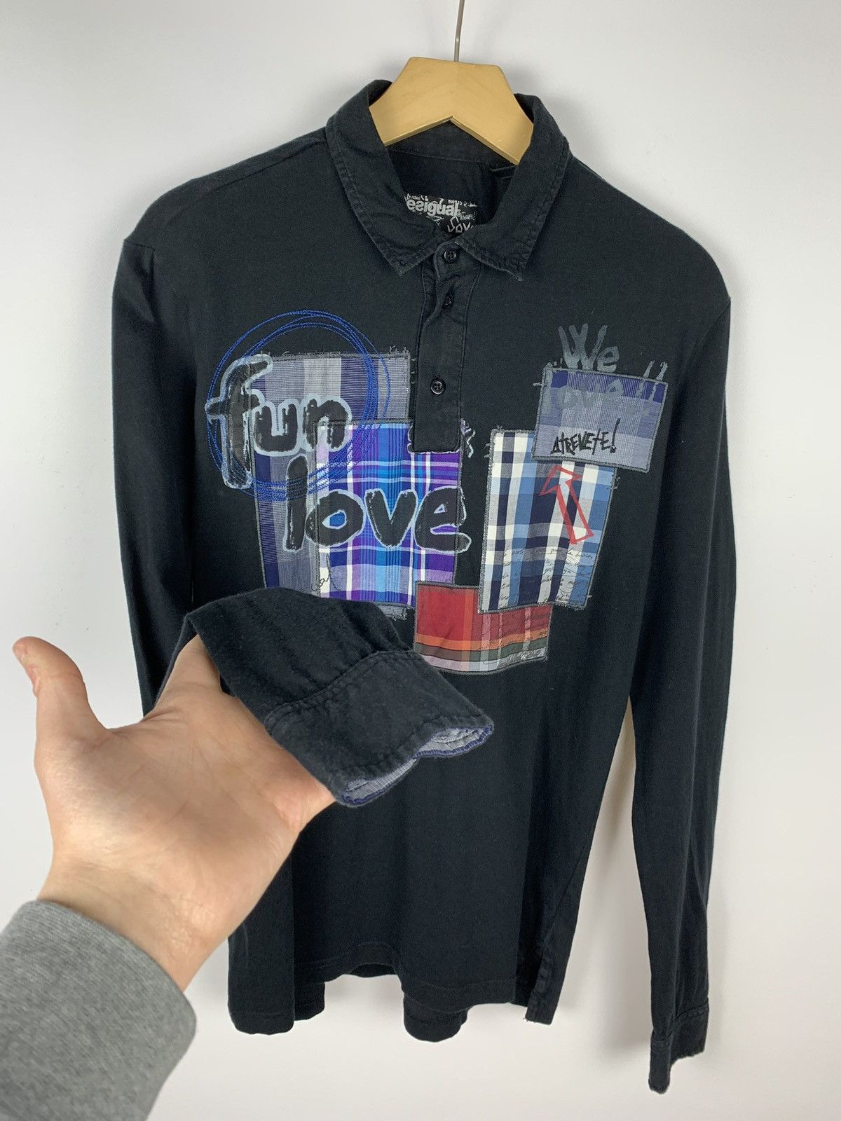Desigual Desigual Polo Long Sleeve Shirt Patchwork Fun Love Y2K Sz S Size US S / EU 44-46 / 1 - 6 Thumbnail