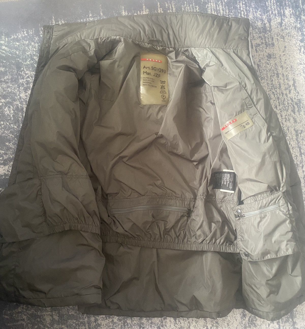 Prada Luxury vintage prada nylon long jacket Size US XL / EU 56 / 4 - 9 Thumbnail