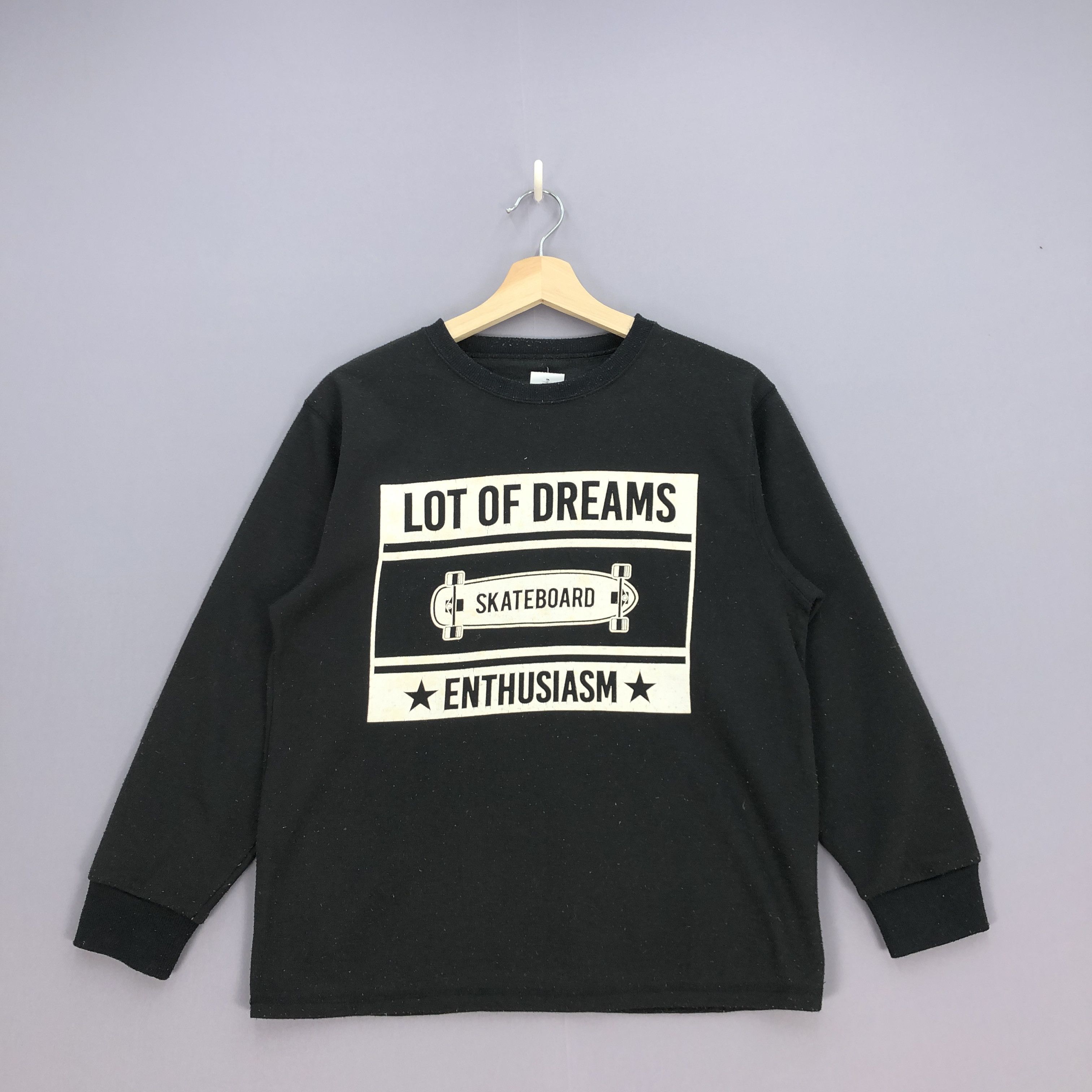 Vintage Vintage Skateboard Enthusiast T Shirt Skate Wear Tees Size US S / EU 44-46 / 1 - 1 Thumbnail