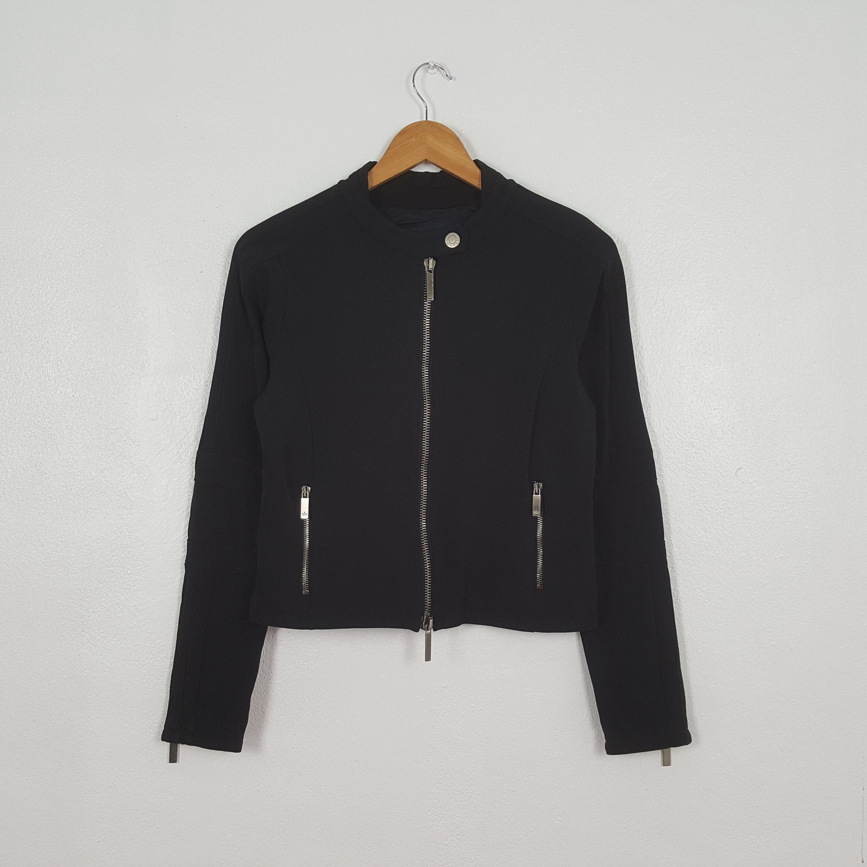 Gucci Vintage Gucci Luxury Fashion Brand Black Jacket C313N25 Size XS / US 0-2 / IT 36-38 - 1 Thumbnail