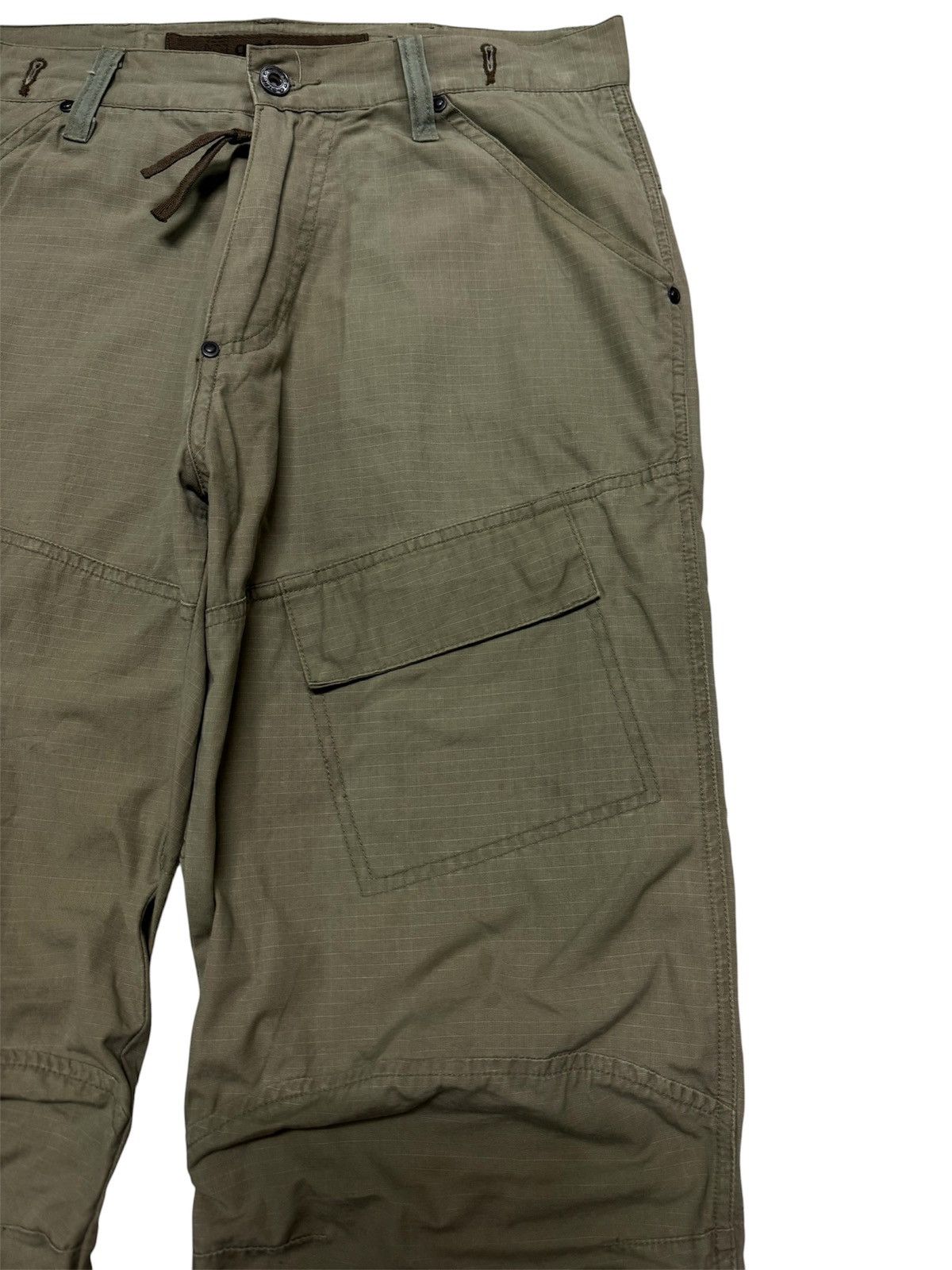 Undercover G-STAR RAW x S.C ARMY ELWOOD SICK MULTIPOCKET DOUBLE KNEE Size US 30 / EU 46 - 9 Thumbnail