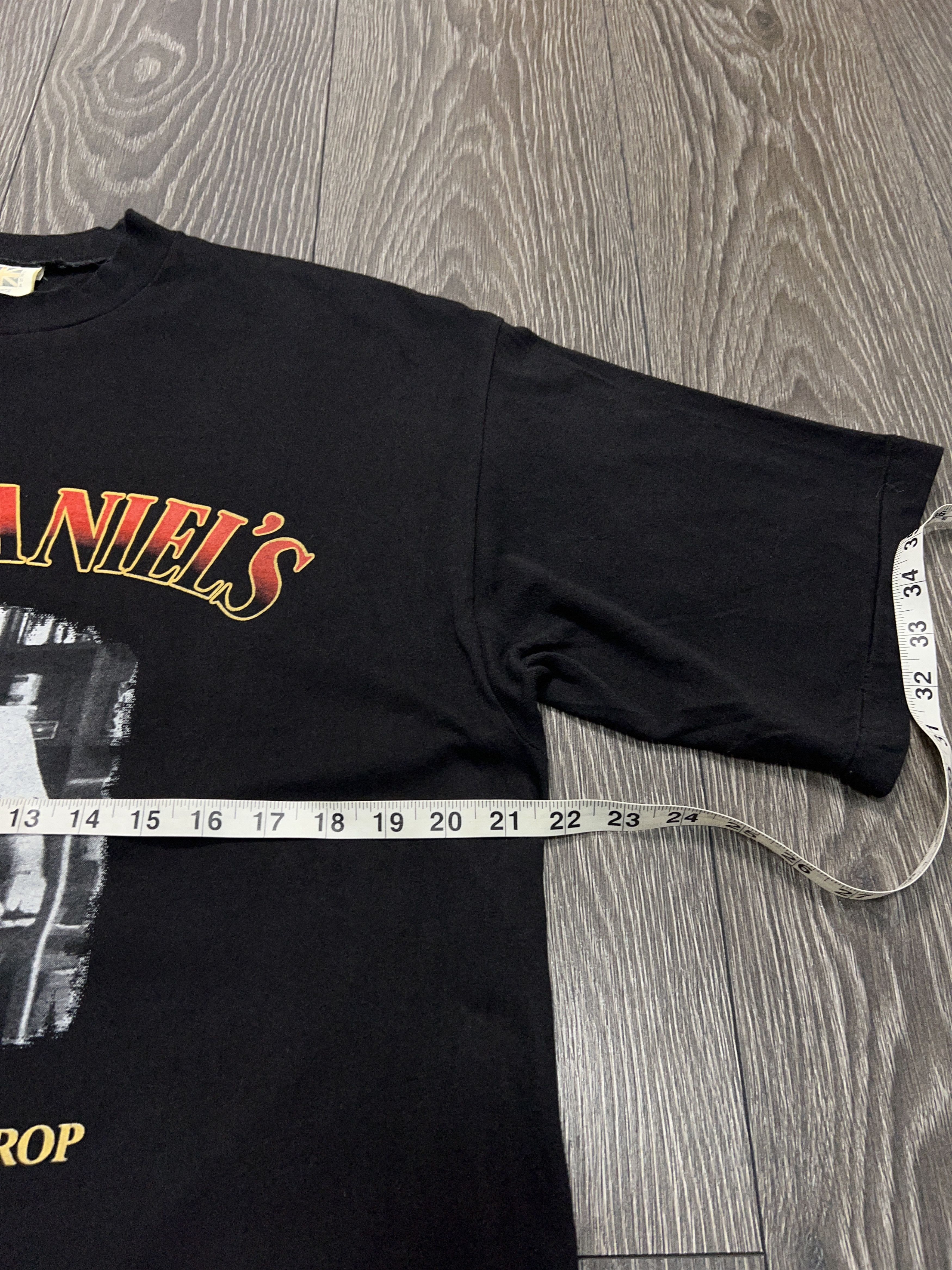 Vintage Jack Daniels Whiskey Big Logo Single Stitch T Shirt Tee Size Size US XL / EU 56 / 4 - 6 Thumbnail