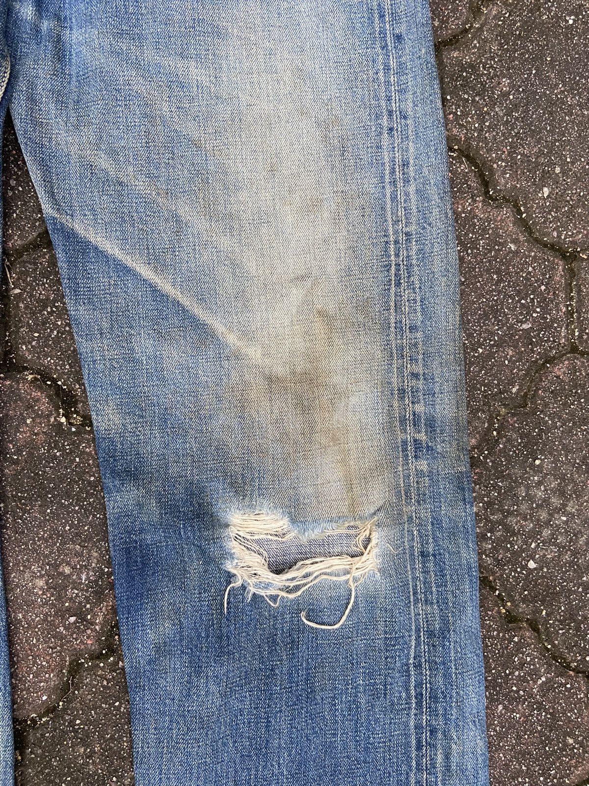 Vintage Vintage Dude Ranch jeans distressed denim selvedge Size US 31 - 4 Thumbnail