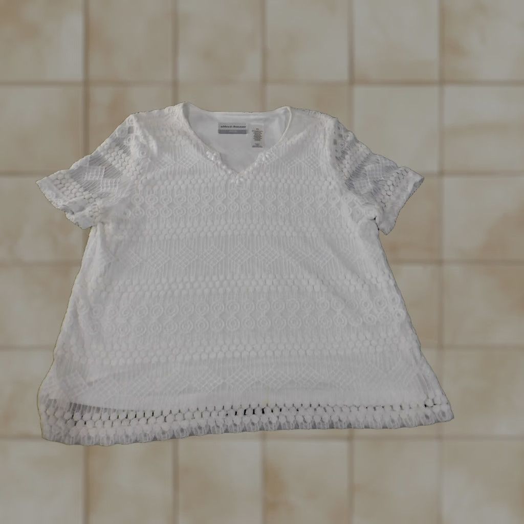 Vintage Alfred Dunner Blouse Shirt Womens V-Neck Short Sleeve Beaded Lace White Petite Large Top Size L / US 10 / IT 46 - 1 Thumbnail