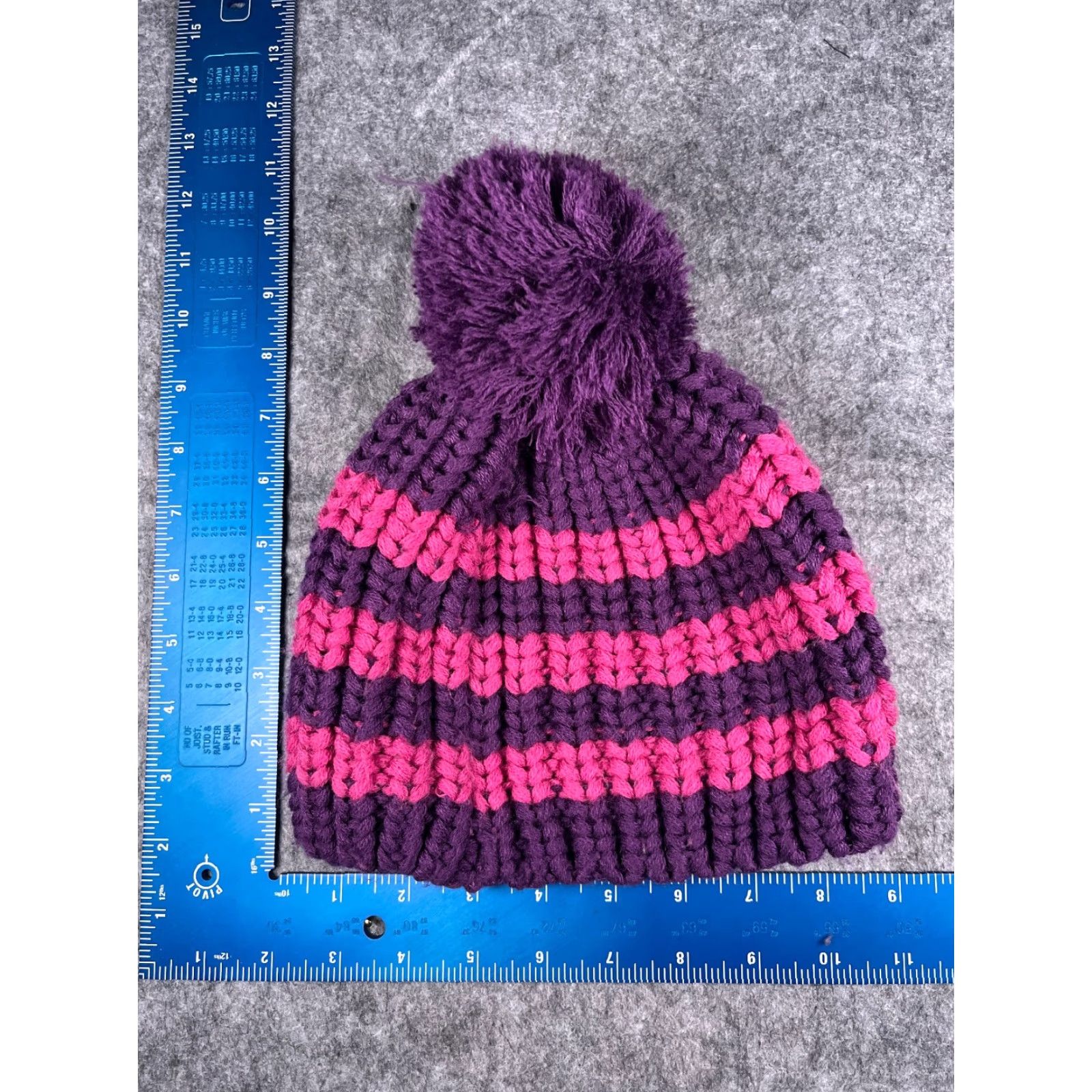 Vintage VINTAGE Beanie Womens Knit Hat Adult One Size Purple Pink Striped Winter Ski Accessories Size ONE SIZE - 5 Thumbnail