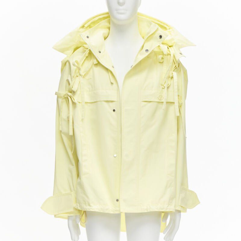 Louis Vuitton rare LOUIS VUITTON 2020 Runway yellow detachable tie sleeves parka jacket FR46 S Size US S / EU 44-46 / 1 - 1 Thumbnail