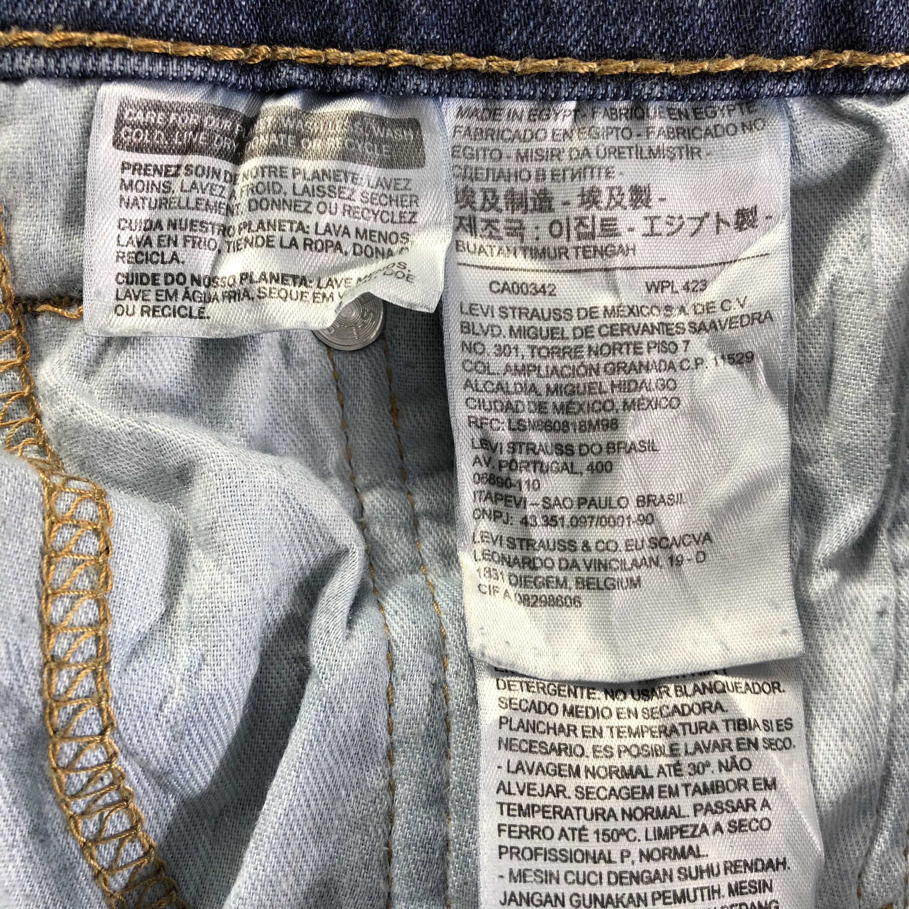 Levi's Vintage Blue Wash Levis Jeans-J4373 Size US 27 - 11 Thumbnail