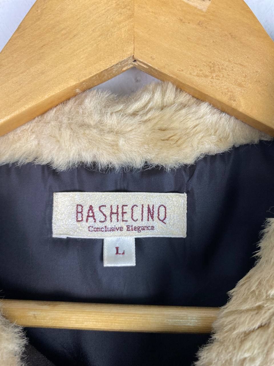 Japanese Brand japanese brand jacket faux fur trim nice design Size L / US 10 / IT 46 - 5 Thumbnail