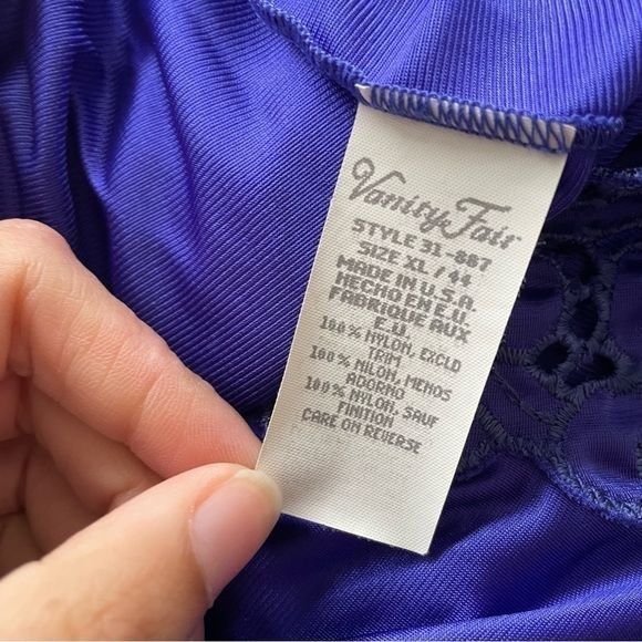 Other Vanity Fair Chemise XL Slip Vintage Satin Royal Purple Fabri Size ONE SIZE - 3 Thumbnail