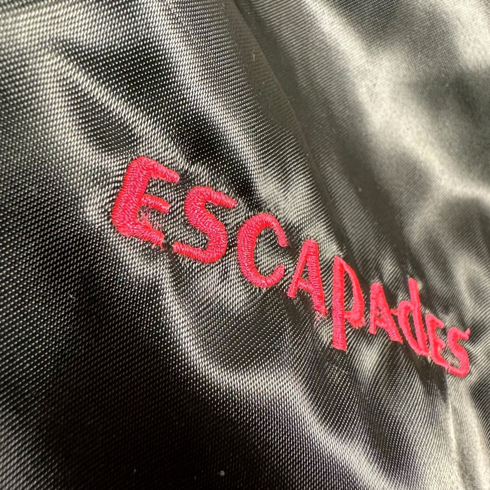 Vintage Bomber Jacket Mens XL Vintage Nylon Embroidered Club Neon Pink Blue 90s 80s Size US XL / EU 56 / 4 - 4 Thumbnail