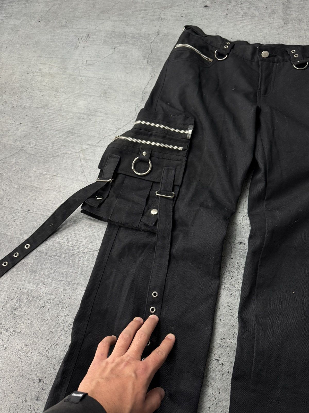 Vintage Vintage bondage pants Criminal damage Cargo Gothic Parachute Size US 30 / EU 46 - 6 Thumbnail