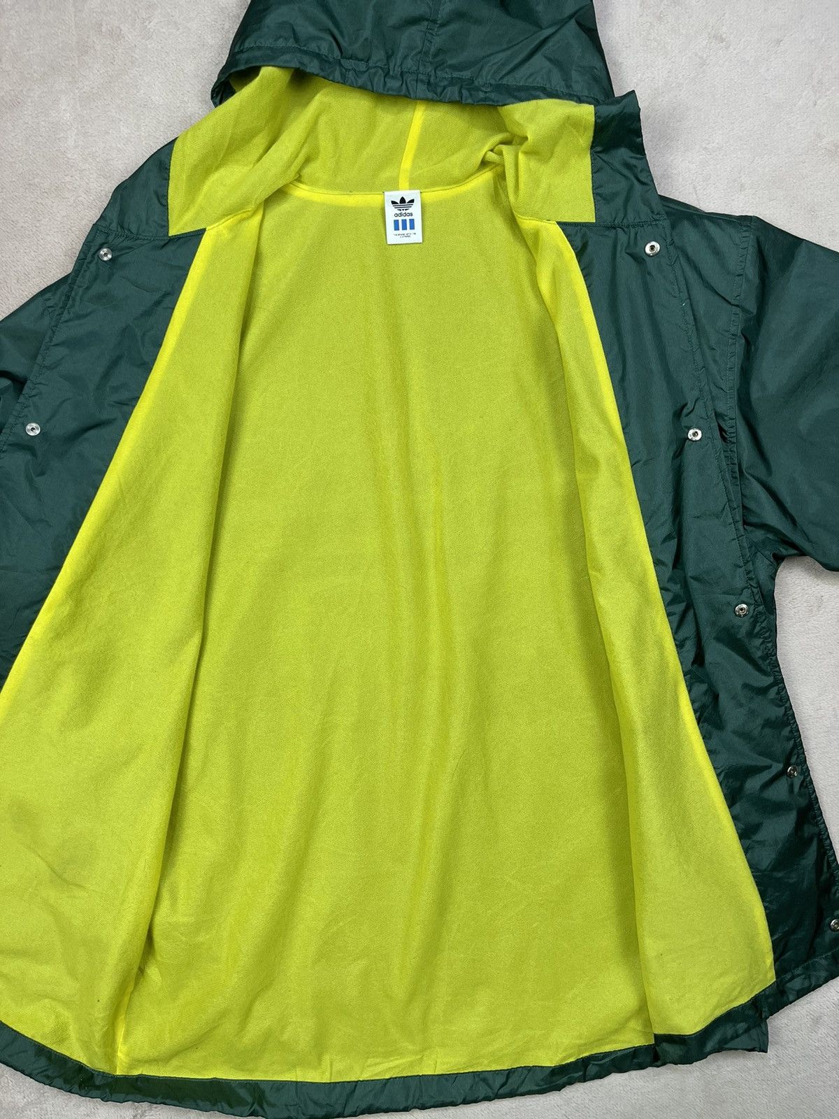 Adidas Vintage 90s ADIDAS BIG LOGO Coach Jacket Size US L / EU 52-54 / 3 - 7 Thumbnail