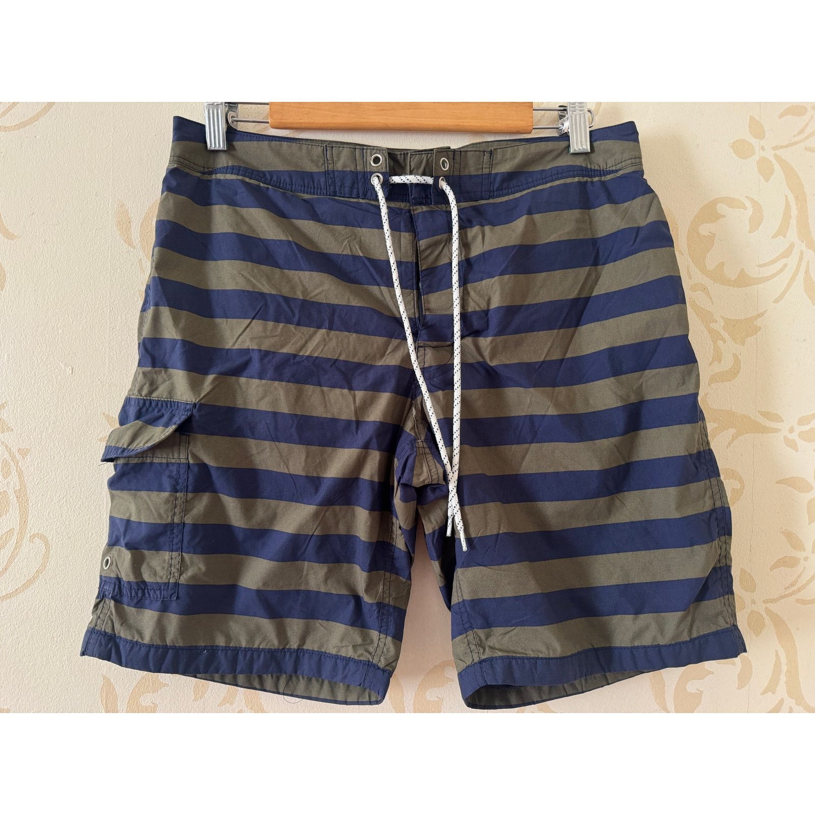 J.Crew Men's 32 J.Crew Stripe Boardshorts Swim Trunks Size US 38 / EU 54 - 1 Thumbnail