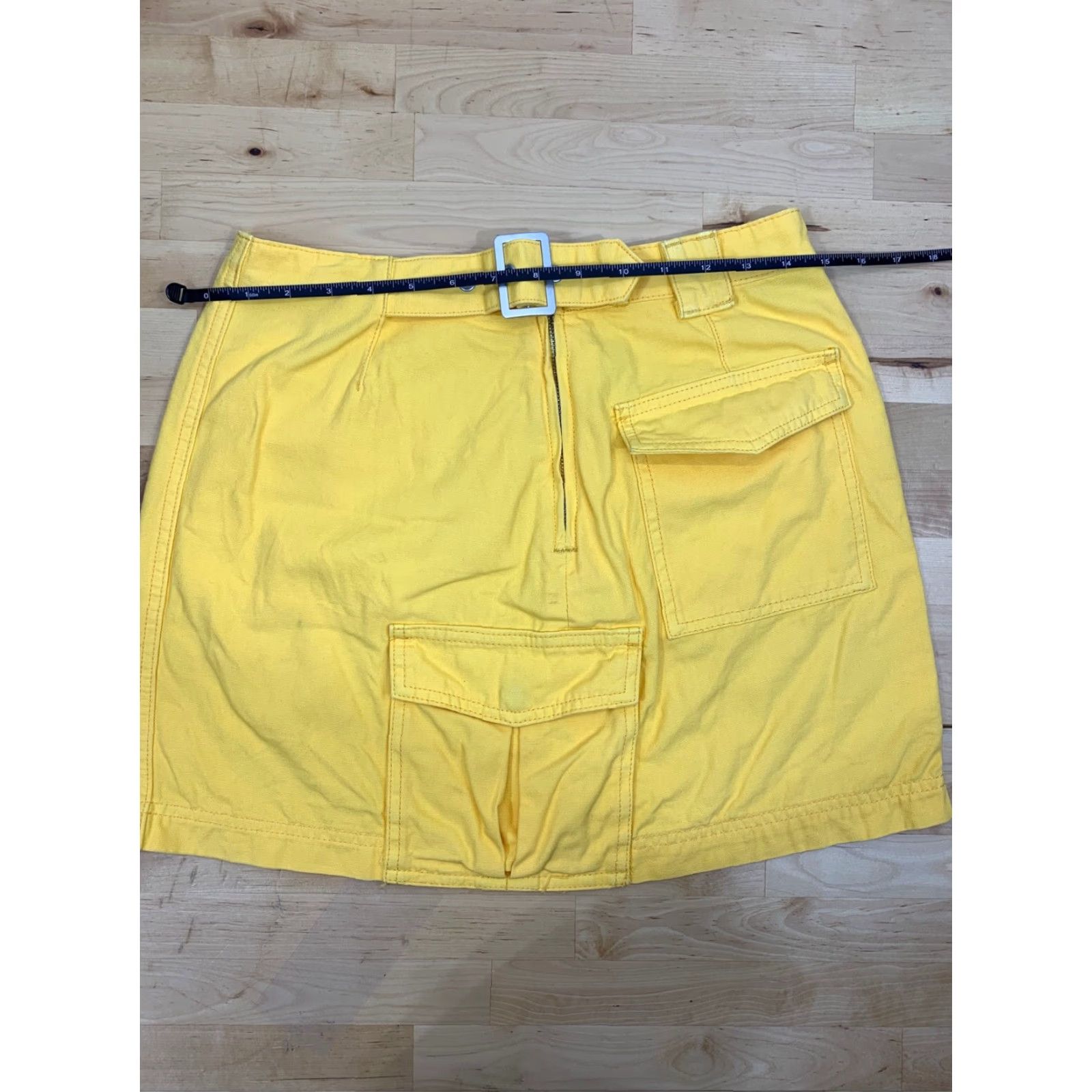 Forever 21 Forever 21 Women's Mini Skirt Yellow M Size Foreve r 21 Solid Cotton Blend Zipper Front Buckle Short Casual Formal Workwear Party/Cocktail Size 32" / US 10 / IT 46 - 6 Thumbnail