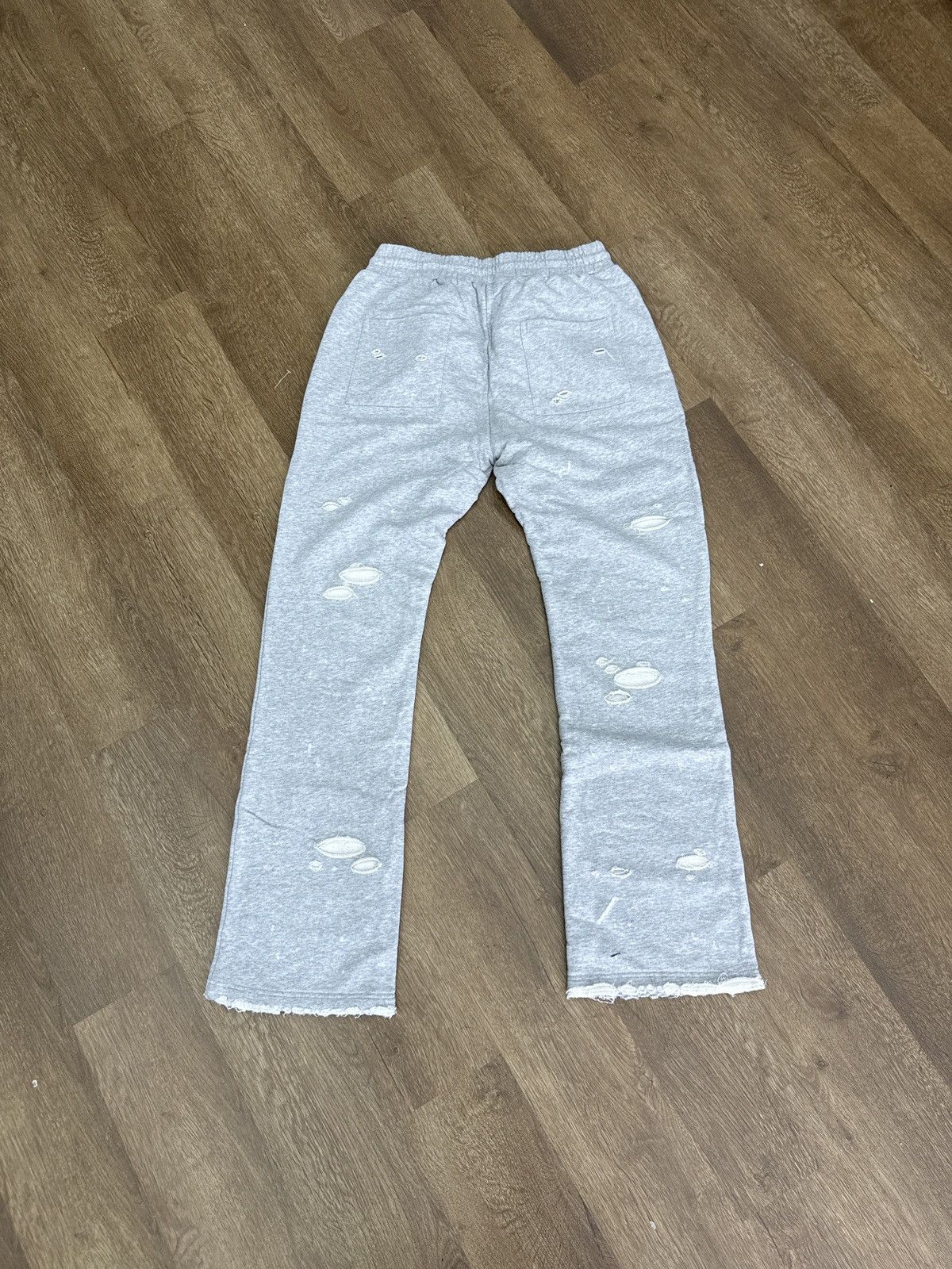 LOSTSHDWS DSTRY DBL LAYER LOGO SWEATPANT (GREY) Size US 39 - 1 Thumbnail