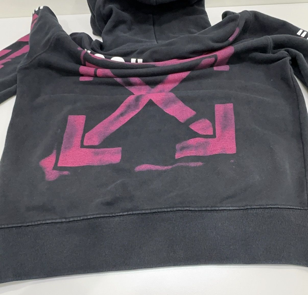 Off-White Off-White SS19 Diag Stencil Hoodie Size US S / EU 44-46 / 1 - 5 Thumbnail
