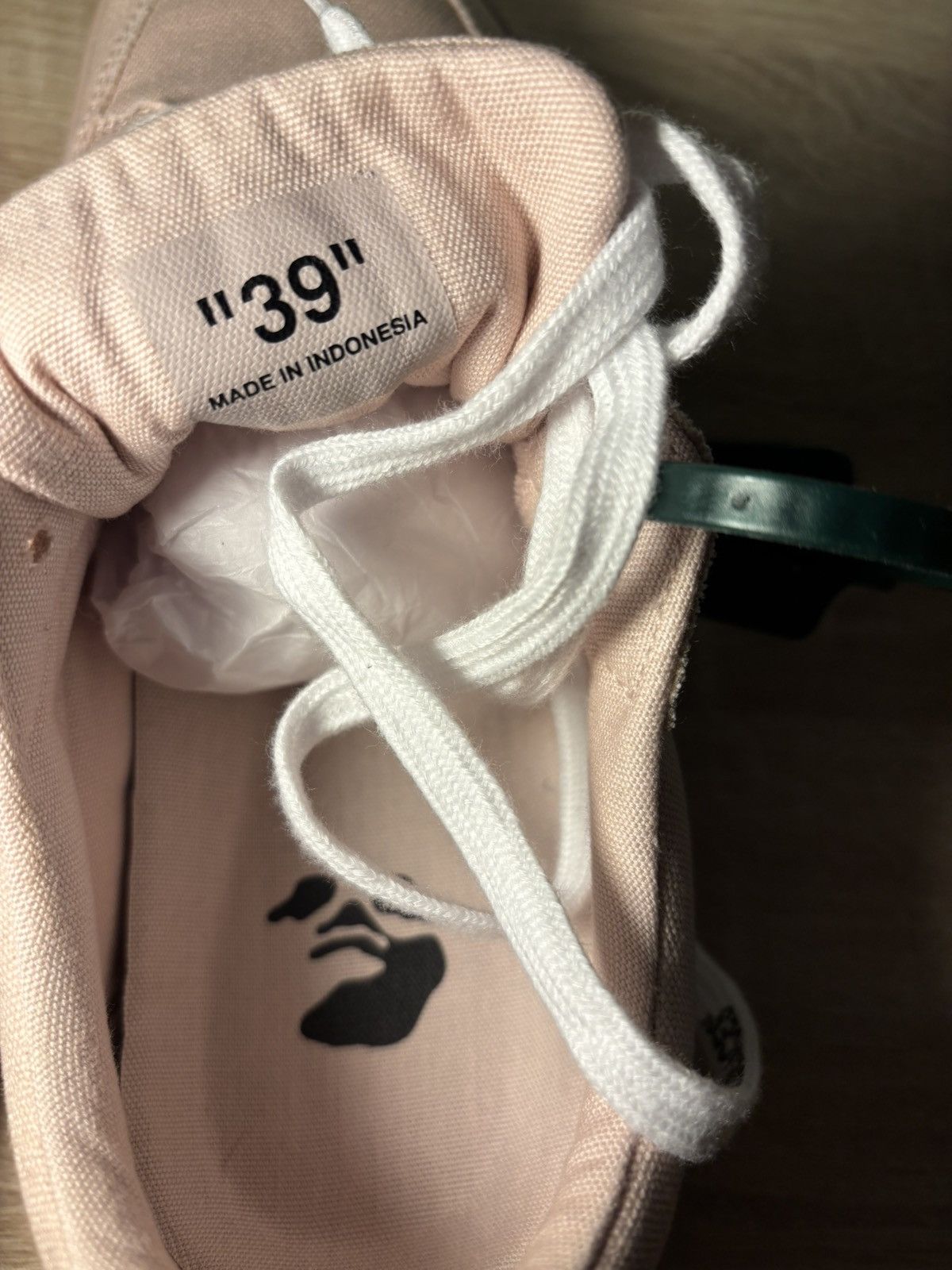 Off-White Off white new Size US 9 / IT 39 - 11 Thumbnail