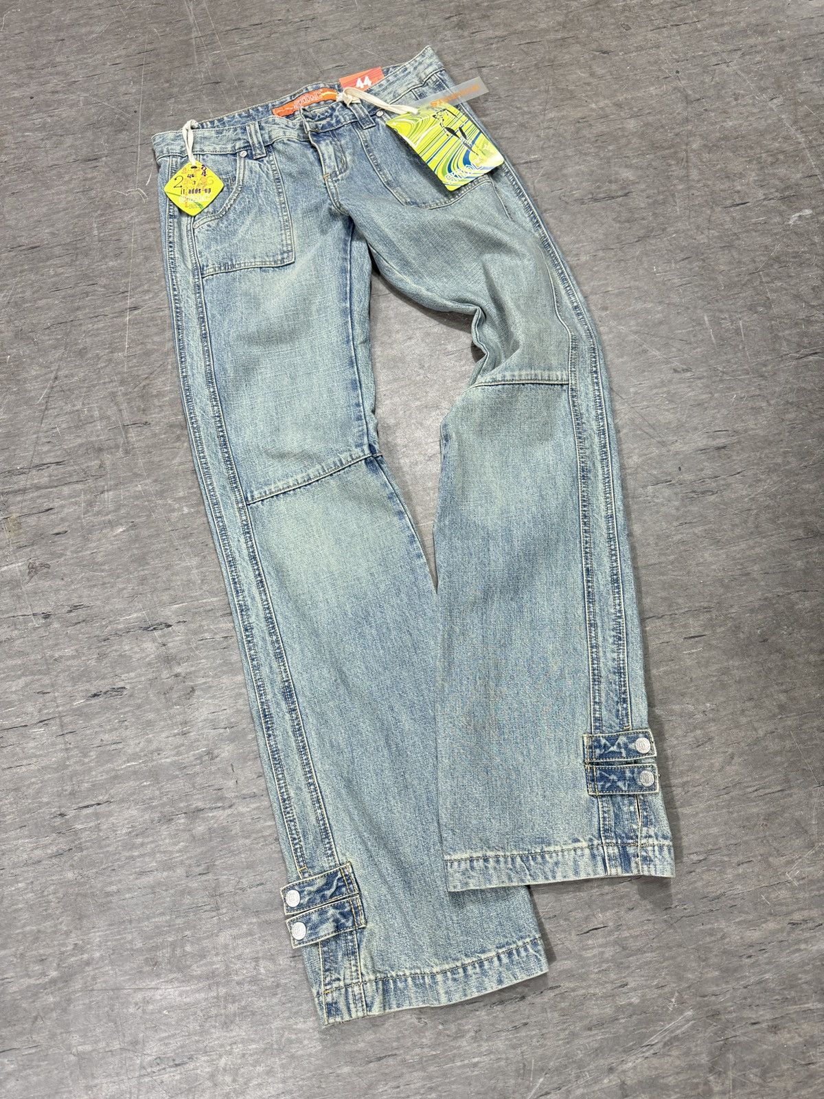 If Six Was Nine ᶠᵃⁿᶜʸᵍᵘʸ BNWT Y2K Baggy Washed Denim Jeans Wide leg vintage Size 30" / US 8 / IT 44 - 1 Thumbnail