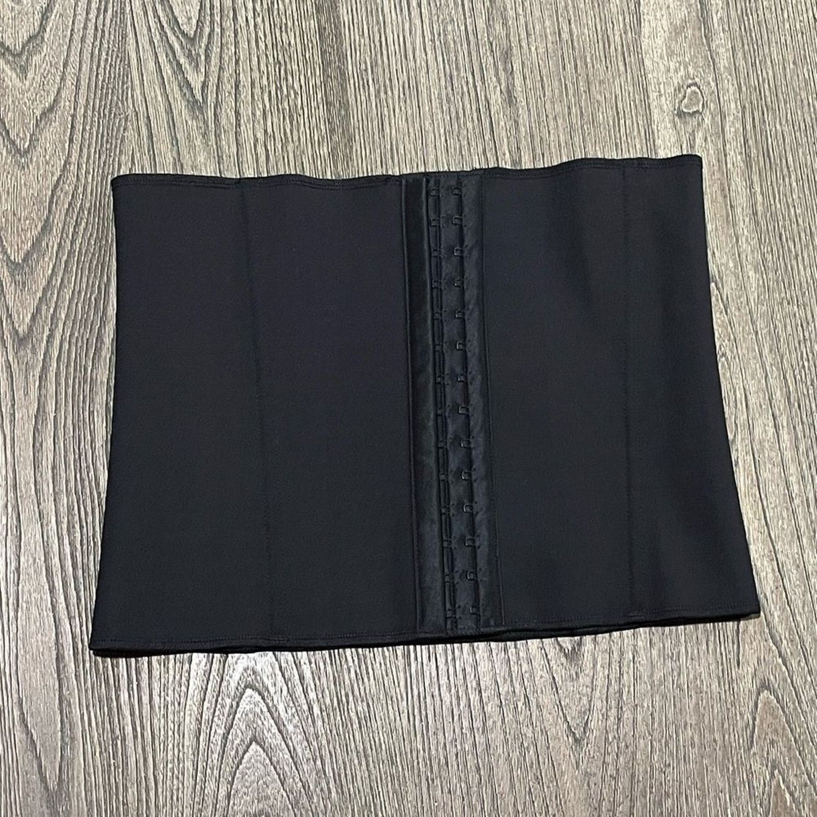 SKIMS NWOT Skims Womens XL Shapewear Trainer Slimming Support Size ONE SIZE - 1 Thumbnail