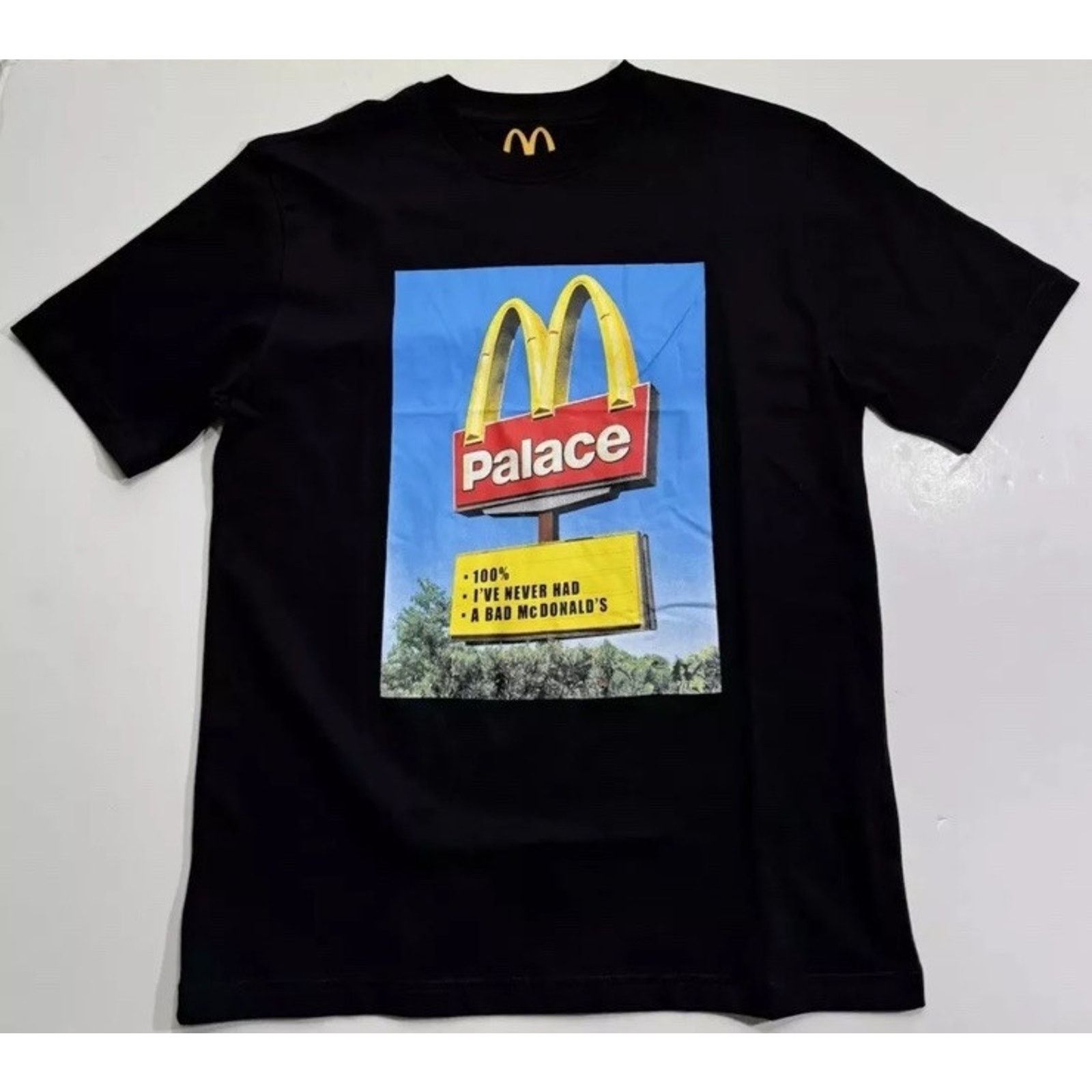 Palace NWT Palace x McDonald's Arch Sign Skateboard T-shirt Black Size US L / EU 52-54 / 3 - 1 Thumbnail