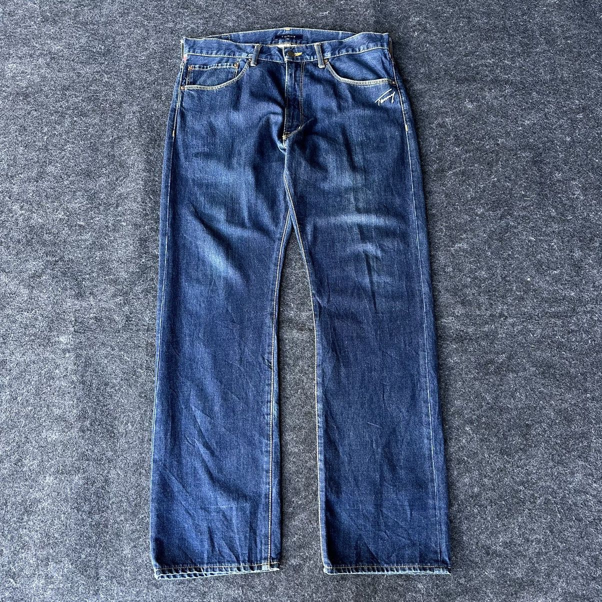 Tommy Hilfiger × Vintage Tommy Red Camo Label Blue Washed Denim D700 Size US 36 / EU 52 - 1 Thumbnail