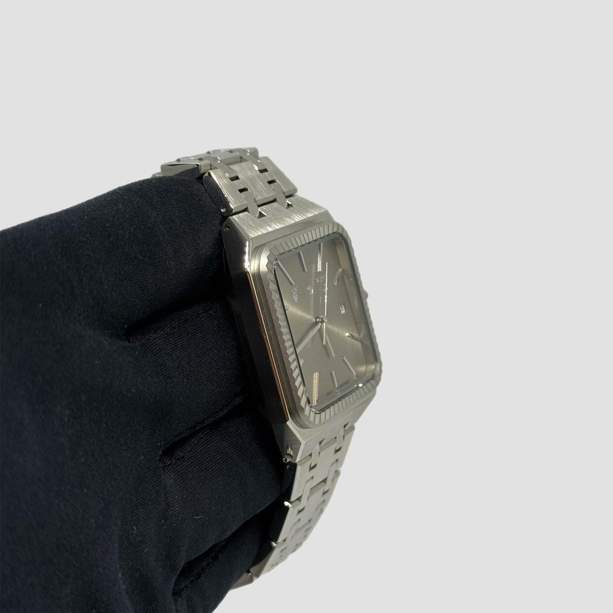 Off-White Off-White Square Frame Automatic Watch Size ONE SIZE - 18 Thumbnail