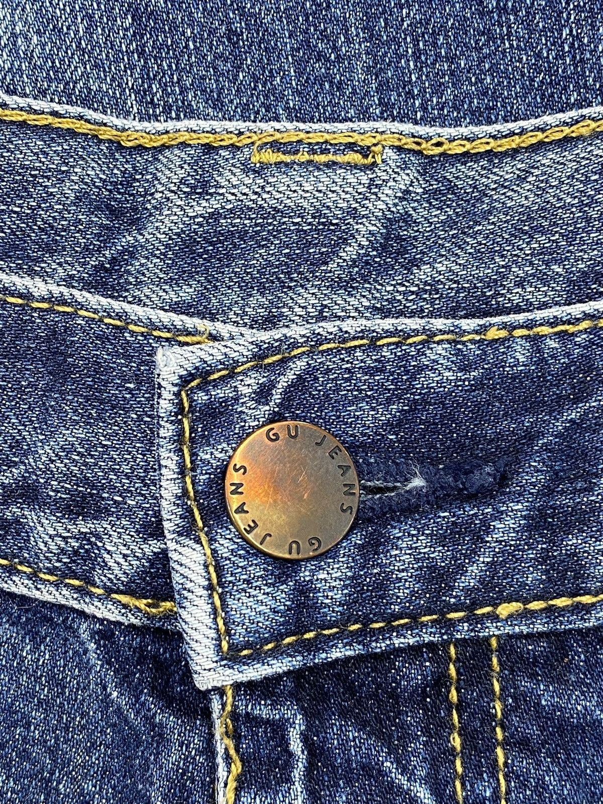 GU Vintage GU Blue Wash Style Ripped Jeans Size US 31 - 12 Thumbnail