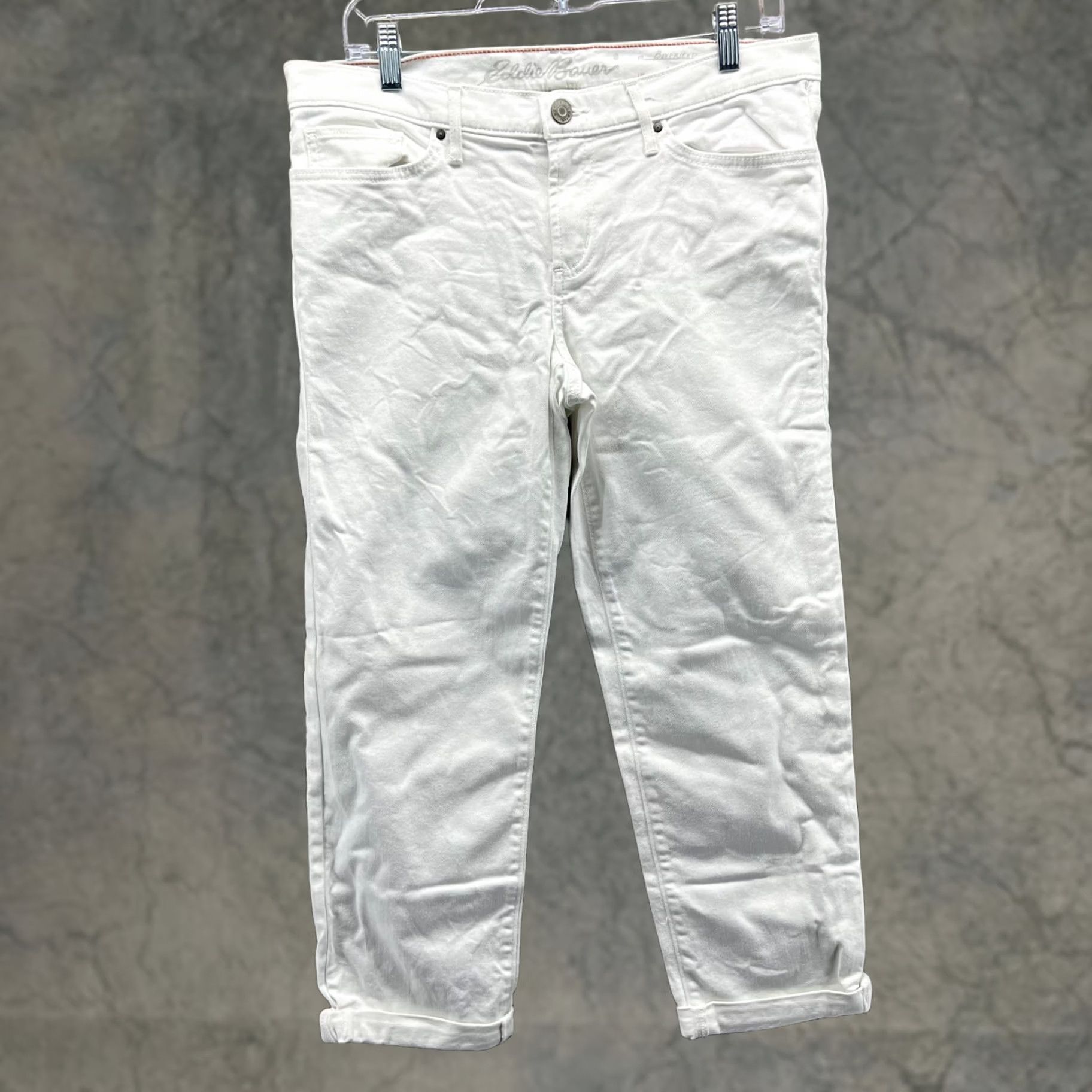 Eddie Bauer Eddie Bauer Pants Womens 6 White Chino Flat Front Capri Straight Size 28" / US 6 / IT 42 - 1 Thumbnail