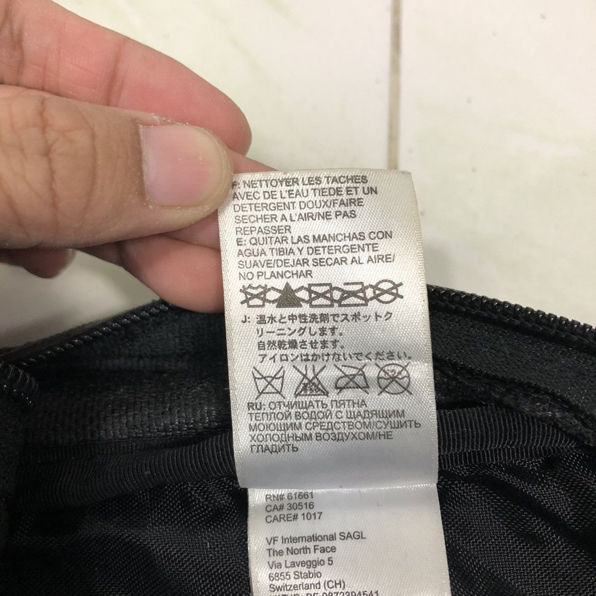The North Face 📌Rich Black Back Pack The North Face Shuttle Series Size ONE SIZE - 22 Thumbnail