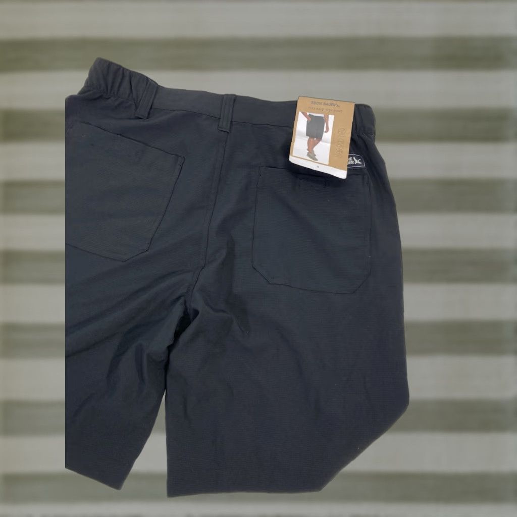 Eddie Bauer Eddie Bauer Tech Shorts Men Size Small 30X9 Black Flex Waist Hiking Camping NWT Size US 29 - 1 Thumbnail