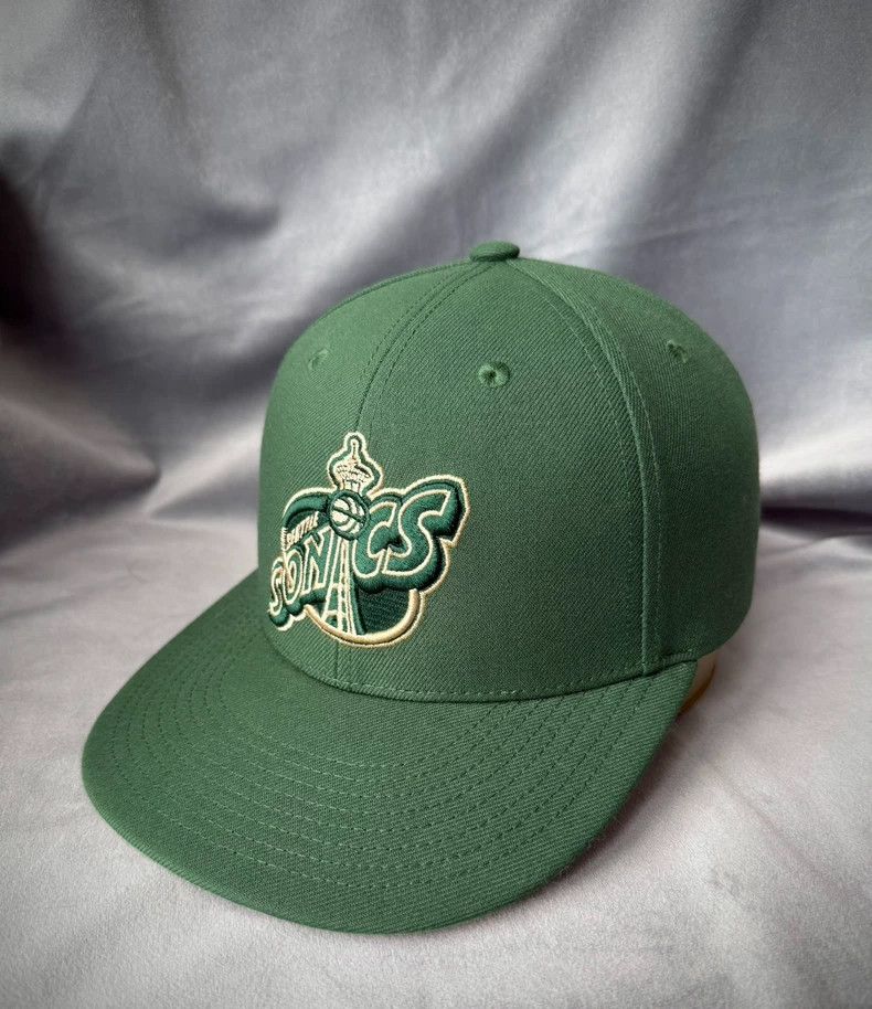 Bape × Mitchell & Ness × NBA NBA Seattle Super Sonics 40th Anniversary Baseball Hard Cap Size ONE SIZE - 4 Thumbnail