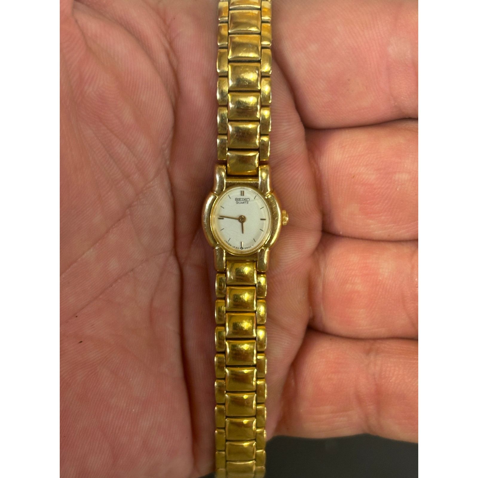 Seiko Vintage Seiko 1F20-5A79 Gold Tone Women’s Watch! New Battery Size ONE SIZE - 2 Thumbnail