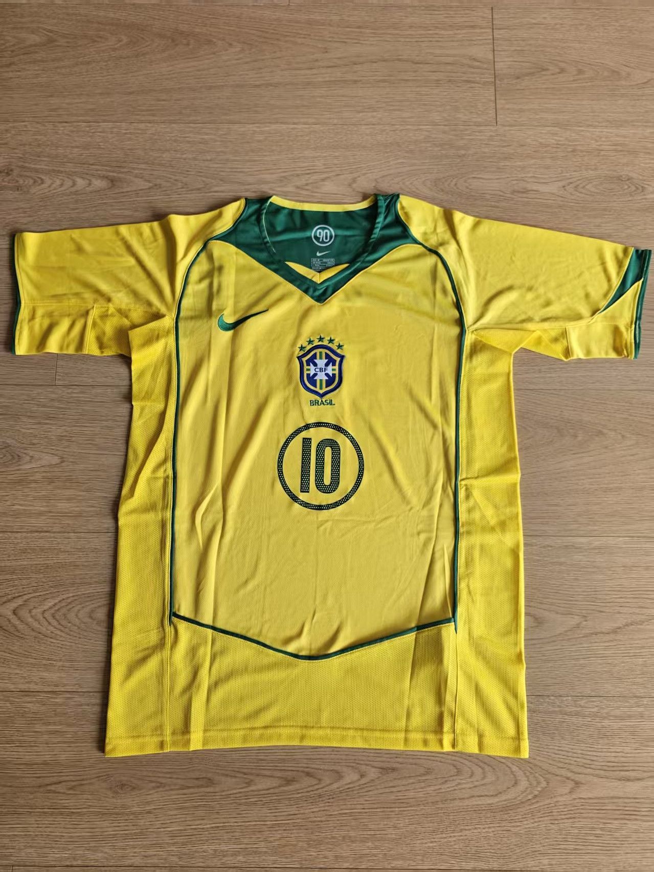 Nike 2004 Brazil 10 Ronaldinho Jersey Size US XXL / EU 58 / 5 - 2 Thumbnail