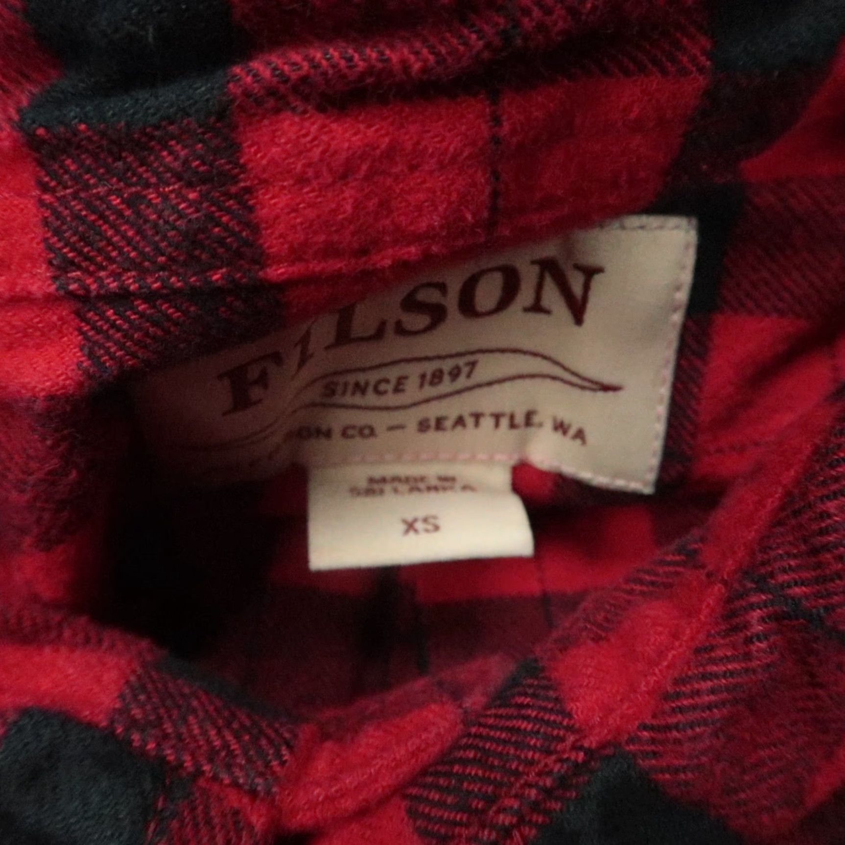 Filson Filson Shirt Men XS Red Black Buffalo Plaid Alaskan Guide Long Sleeve Button-Up Shirt Size US XS / EU 42 / 0 - 3 Thumbnail