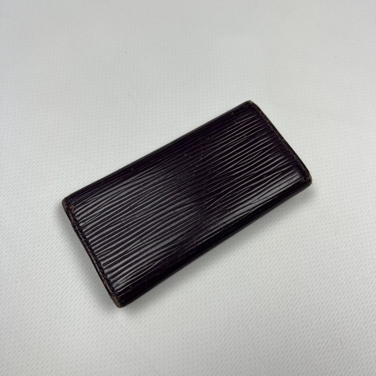 Louis Vuitton Purple Epi Leather 4-Key Holder Card Case