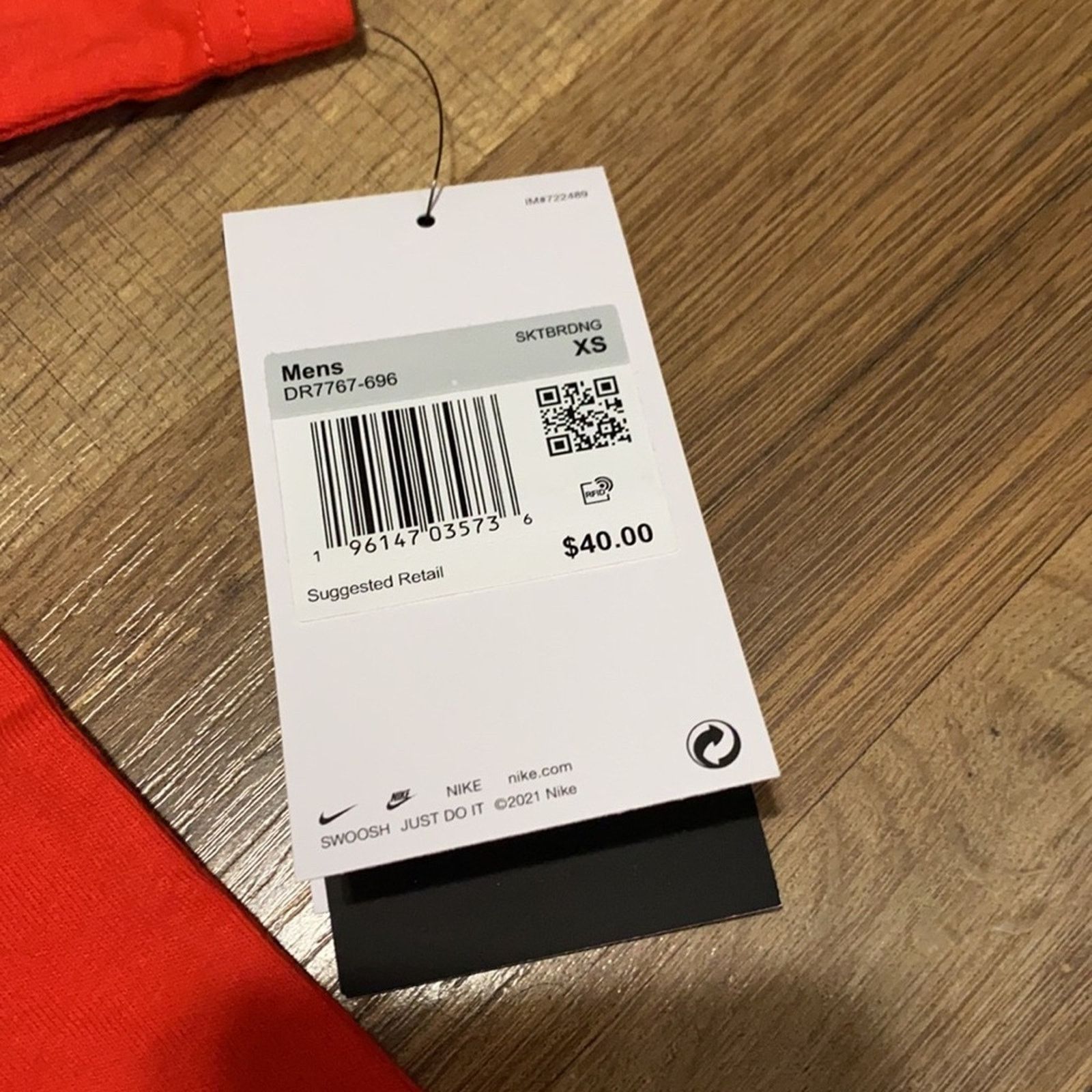 Nike Nike SB short sleeve Size US M / EU 48-50 / 2 - 5 Thumbnail