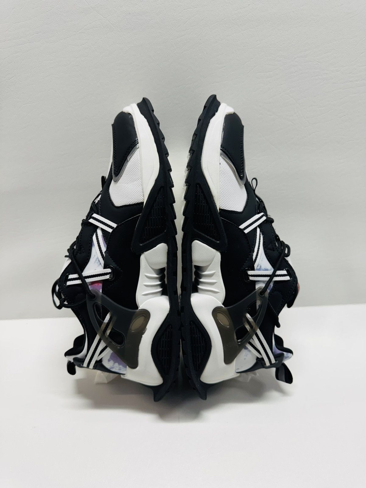 Other Mazino Storm-000 Black/White Size US 10 / EU 43 - 3 Thumbnail