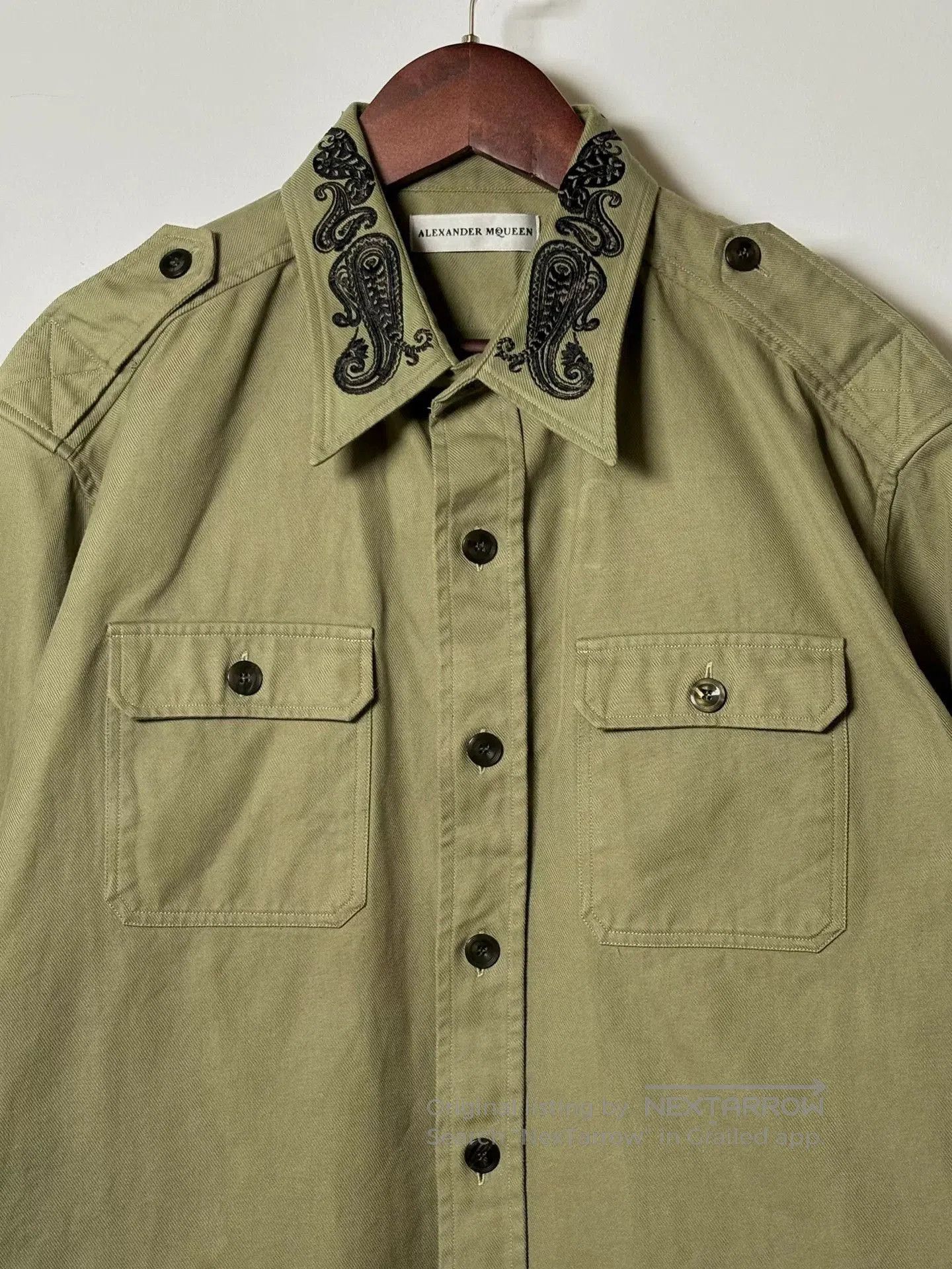 Alexander McQueen alexander mcqueen embroidered cotton shirt jacket. Size US L / EU 52-54 / 3 - 1 Thumbnail