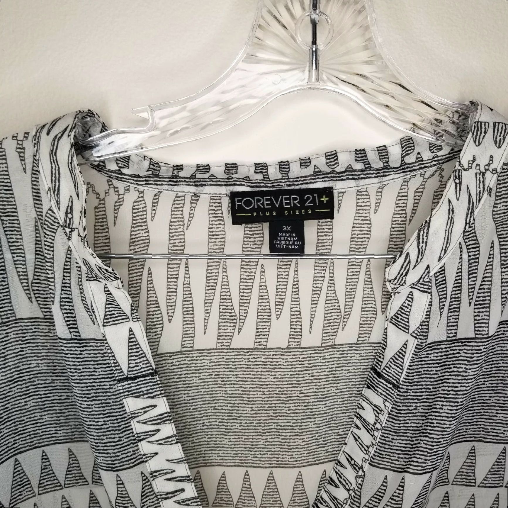 Forever 21 FOREVER 21+ Blouse Women, Shirt, 3X, Multicolor Sheer Long Sleeve, Plus Size, Colorful Theme, Womens Size XXL / US 16-18 / IT 52-54 - 3 Thumbnail