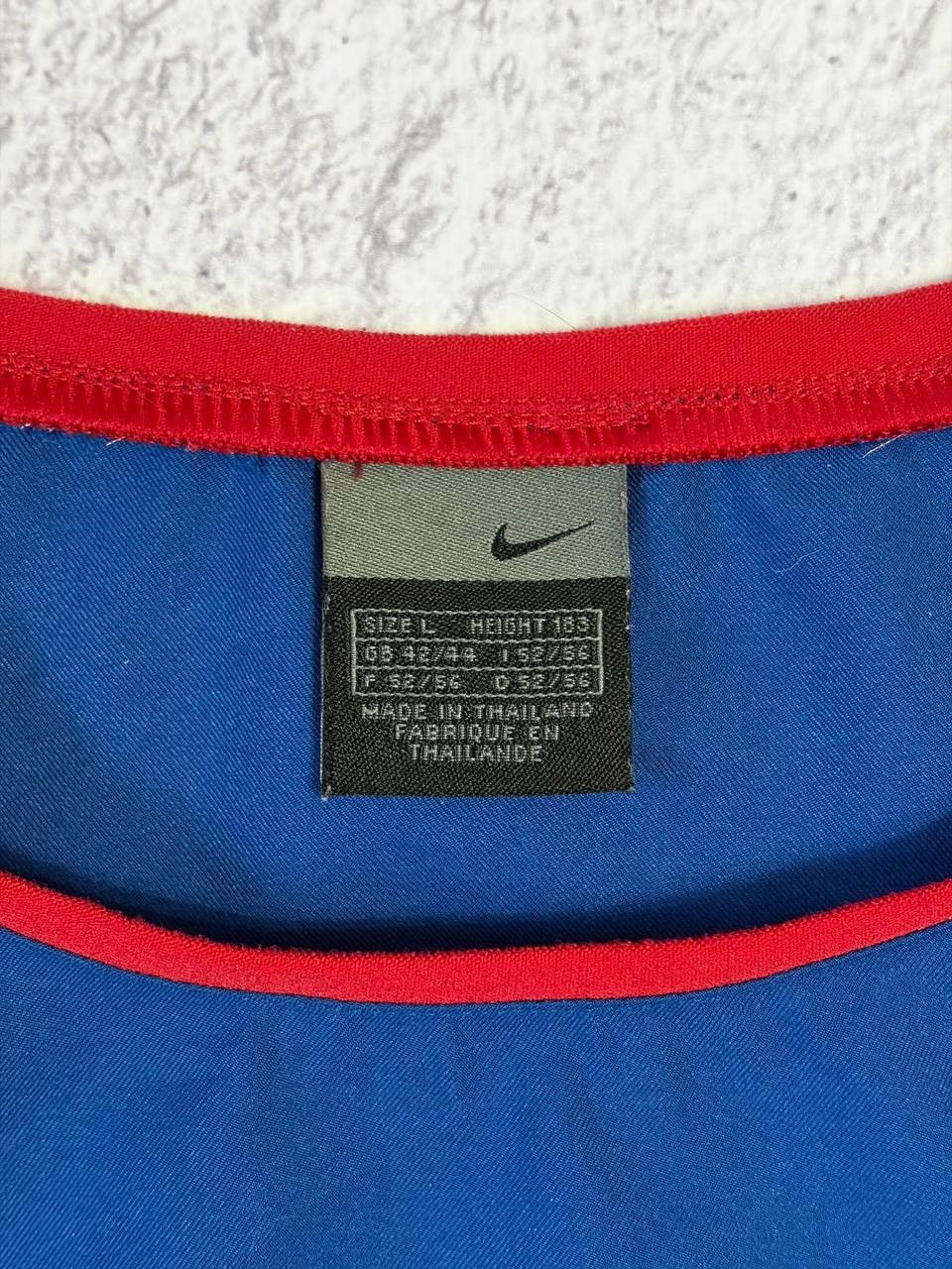 Nike FC Barcelona 2002 Training Shirt Nike Vintage Jersey Size US L / EU 52-54 / 3 - 6 Thumbnail