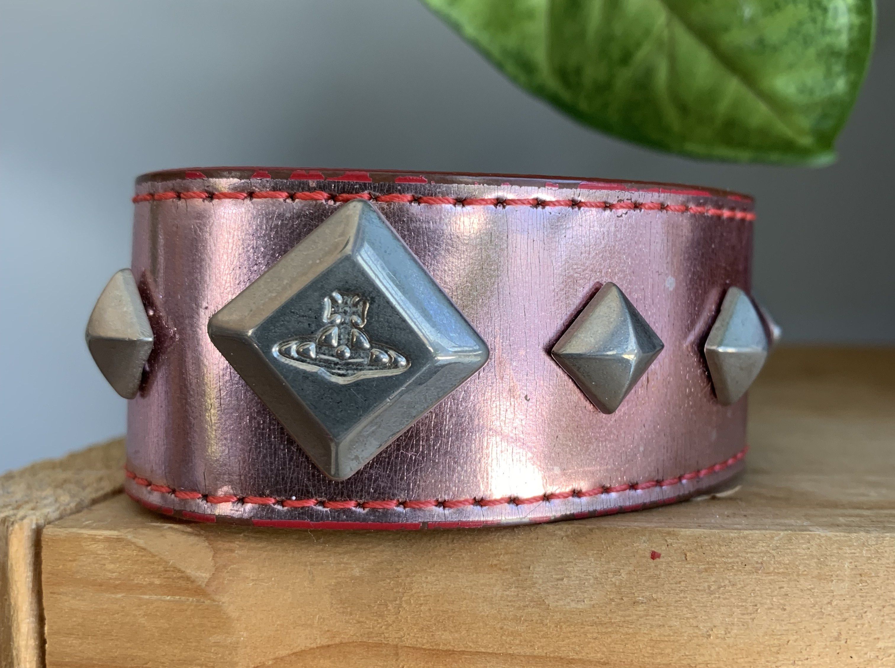 Vivienne Westwood Vivenne Westwood Studded Metallic Leather Orb Bracelet Size ONE SIZE - 3 Thumbnail