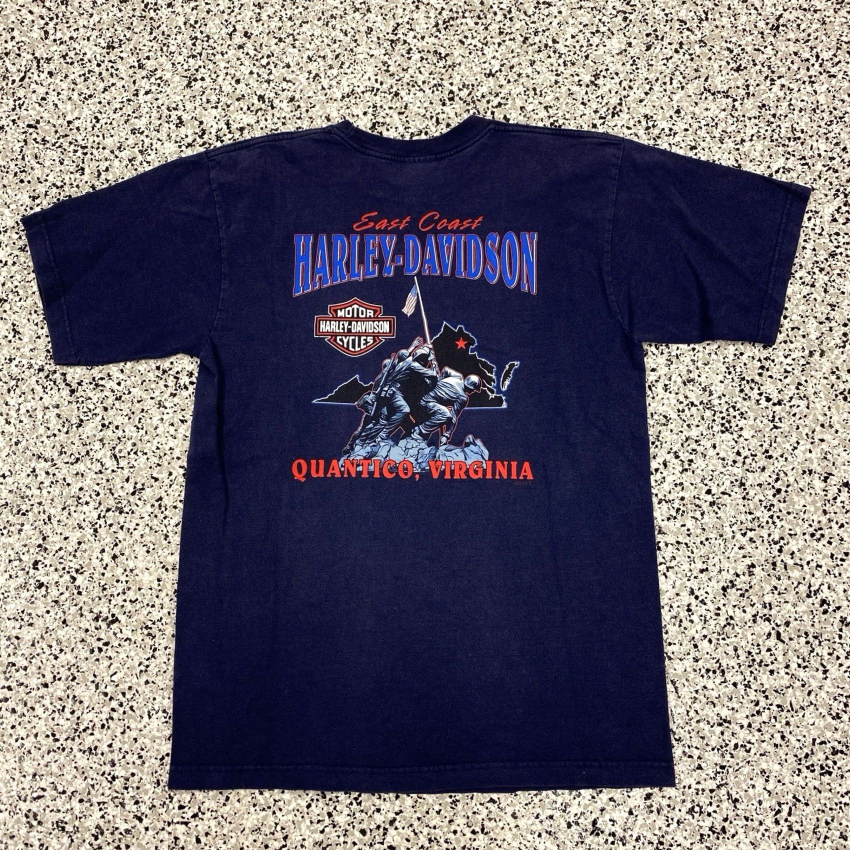 Harley Davidson VINTAGE Harley-Davidson Wolf Black Motorcycle Shirt USA Mens Large Crew Neck Short Sleeve Cotton Graphic Print Logo Vintage Size US L / EU 52-54 / 3 - 7 Thumbnail