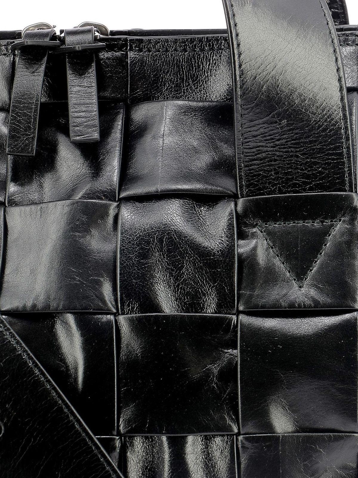 Bottega Veneta o1n1vont0225 Size: OS / Cassette Woven Tote Bag in Black Size ONE SIZE - 4 Thumbnail