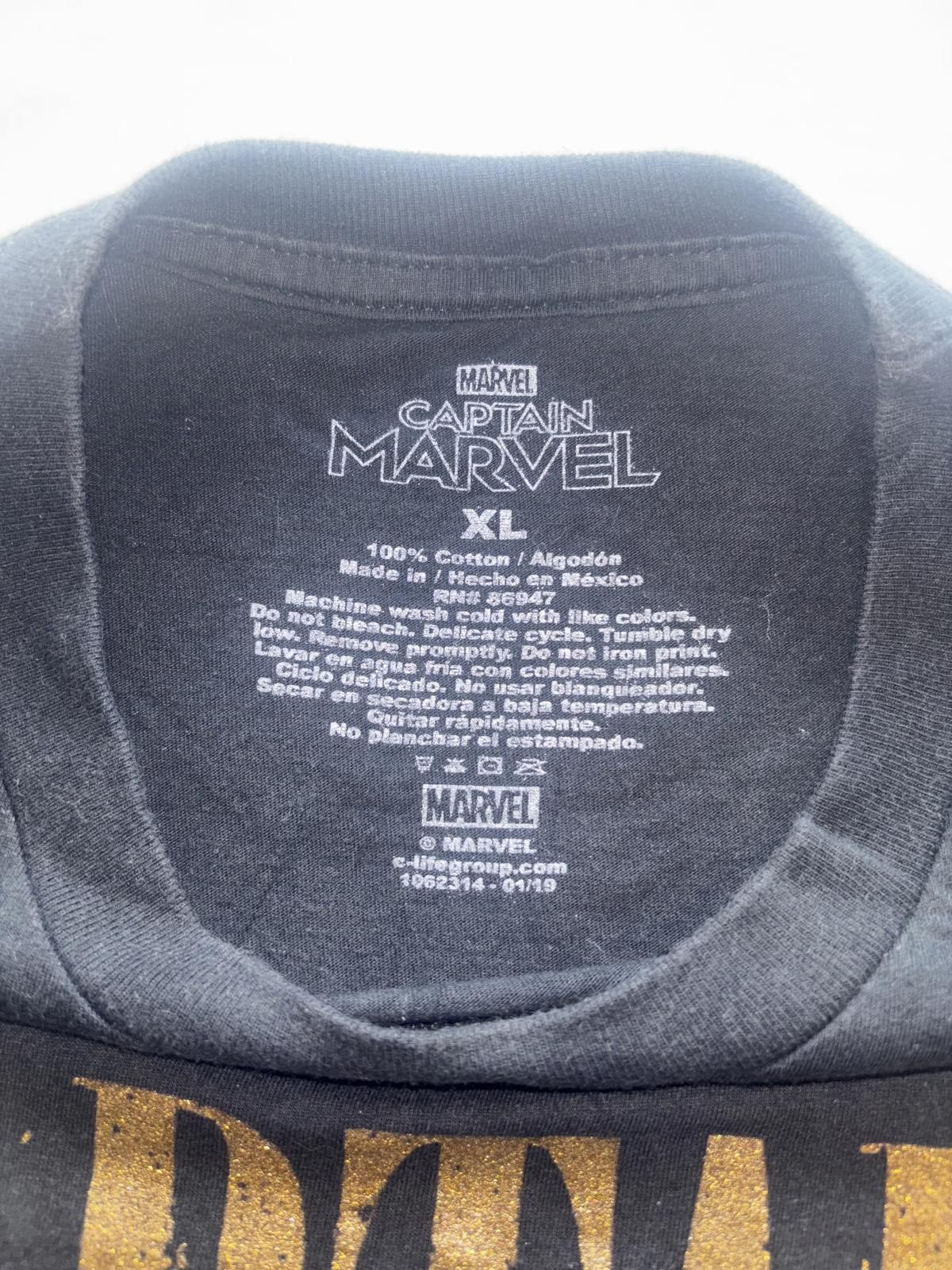 Marvel Comics Vintage Captain Marvel Graphic T-Shirt - XL Size US XL / EU 56 / 4 - 4 Thumbnail