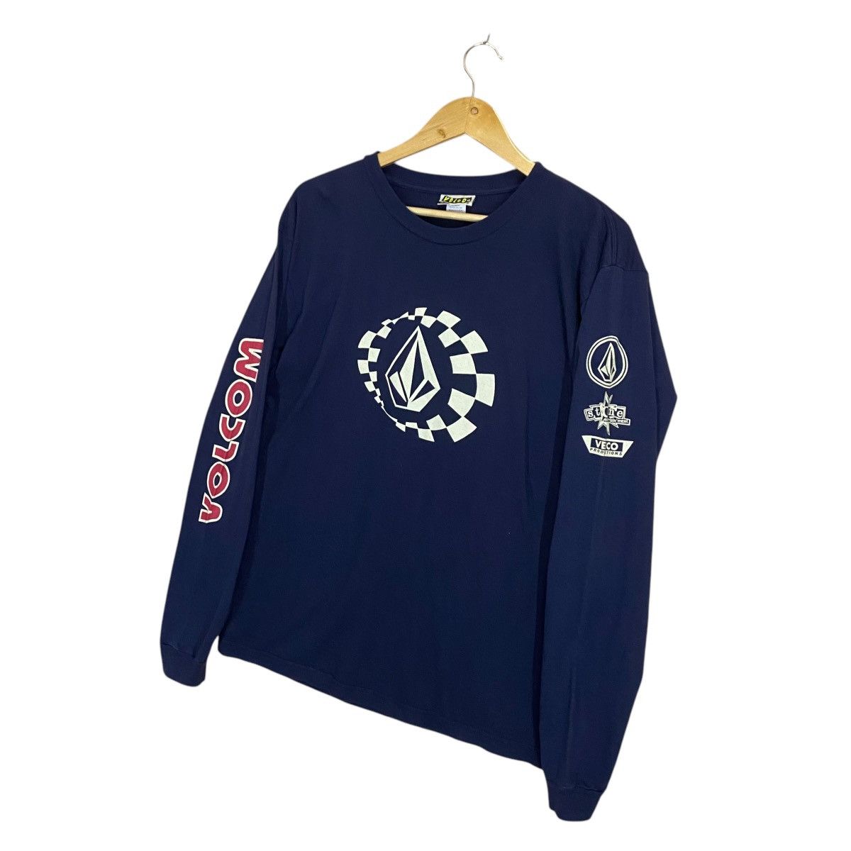 Vintage Vintage 90s Volcom Skate Made In Usa Longsleeve Tee Size US S / EU 44-46 / 1 - 3 Thumbnail